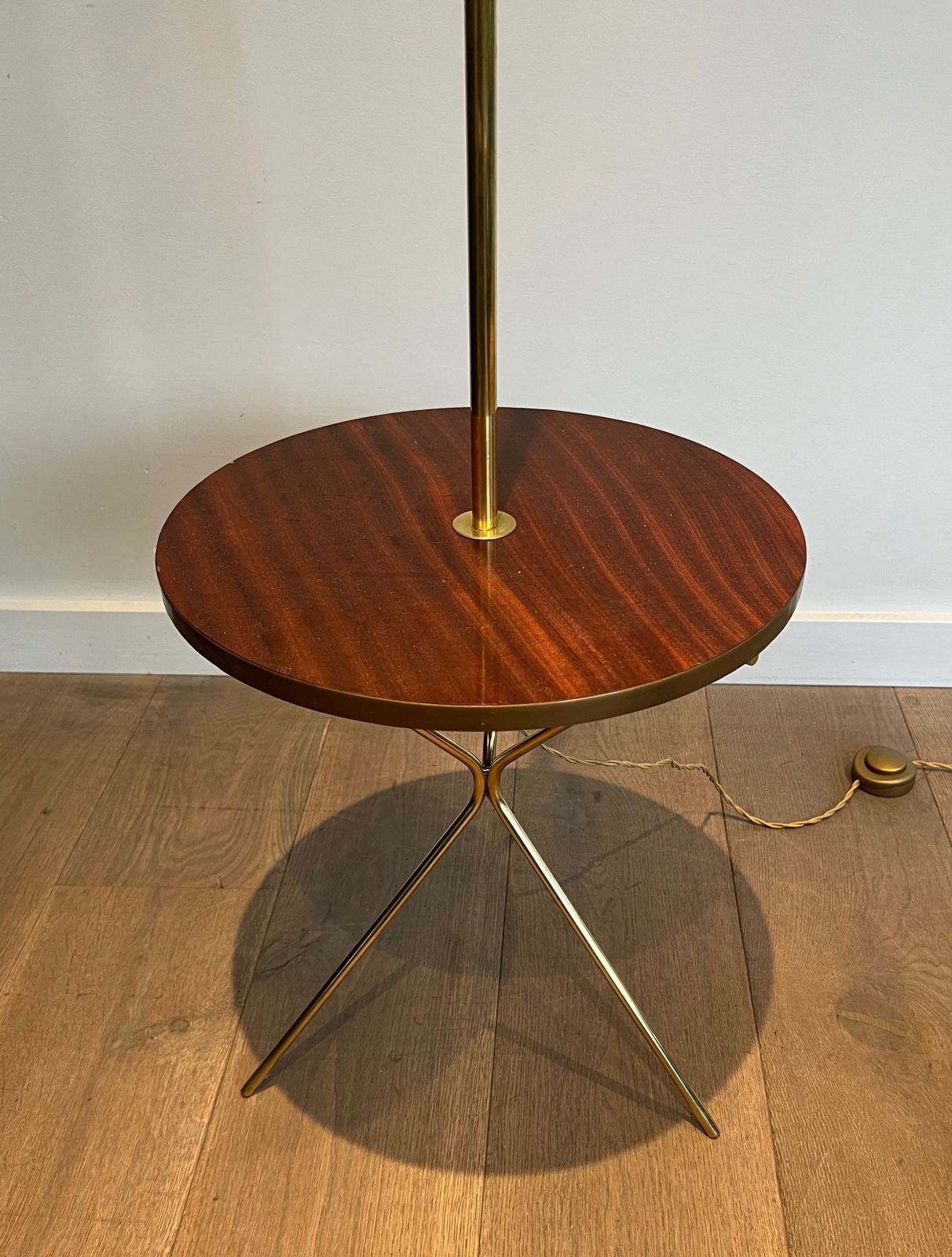 photo furniture Parquet Floor Lamp In Brass And Mahogany In The Style Of Maison Jansen