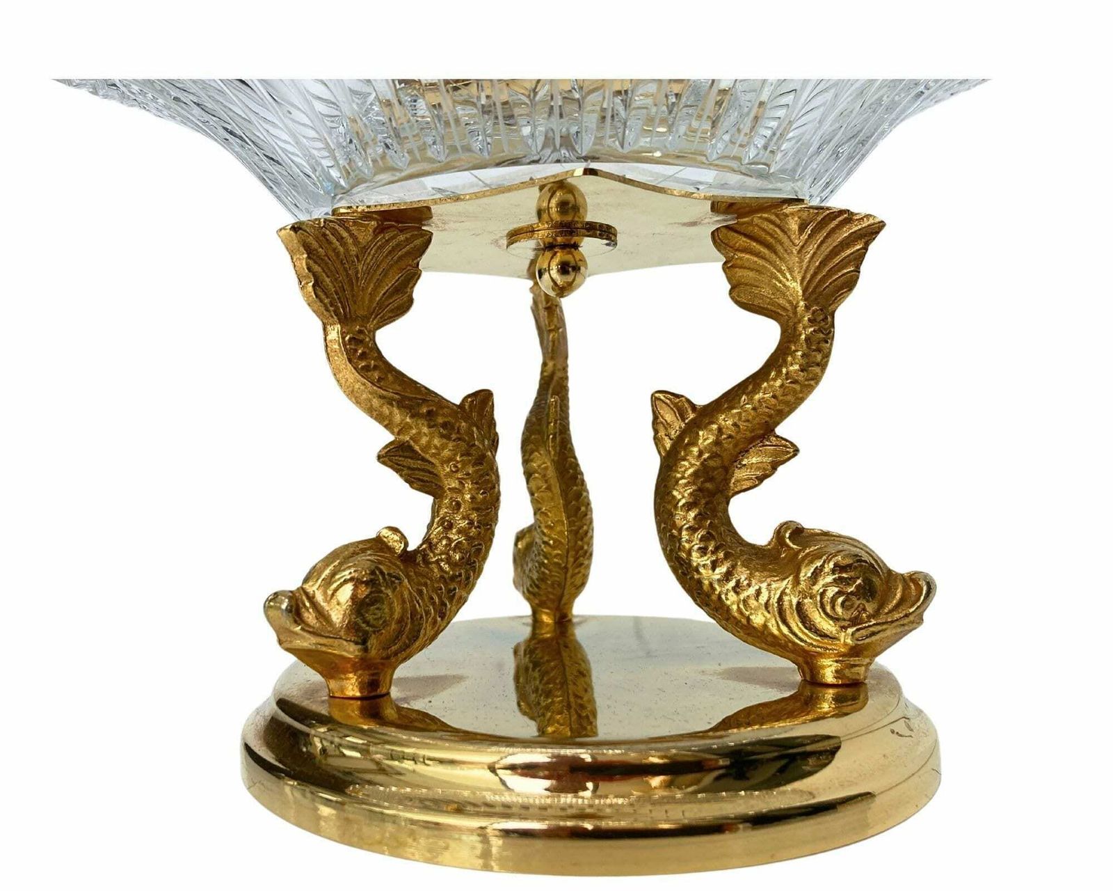 Franse Kristallen Schaal Op Voet | 1 Stuk | Surtout De Table | Dolfijnfiguren In Goud photo buy