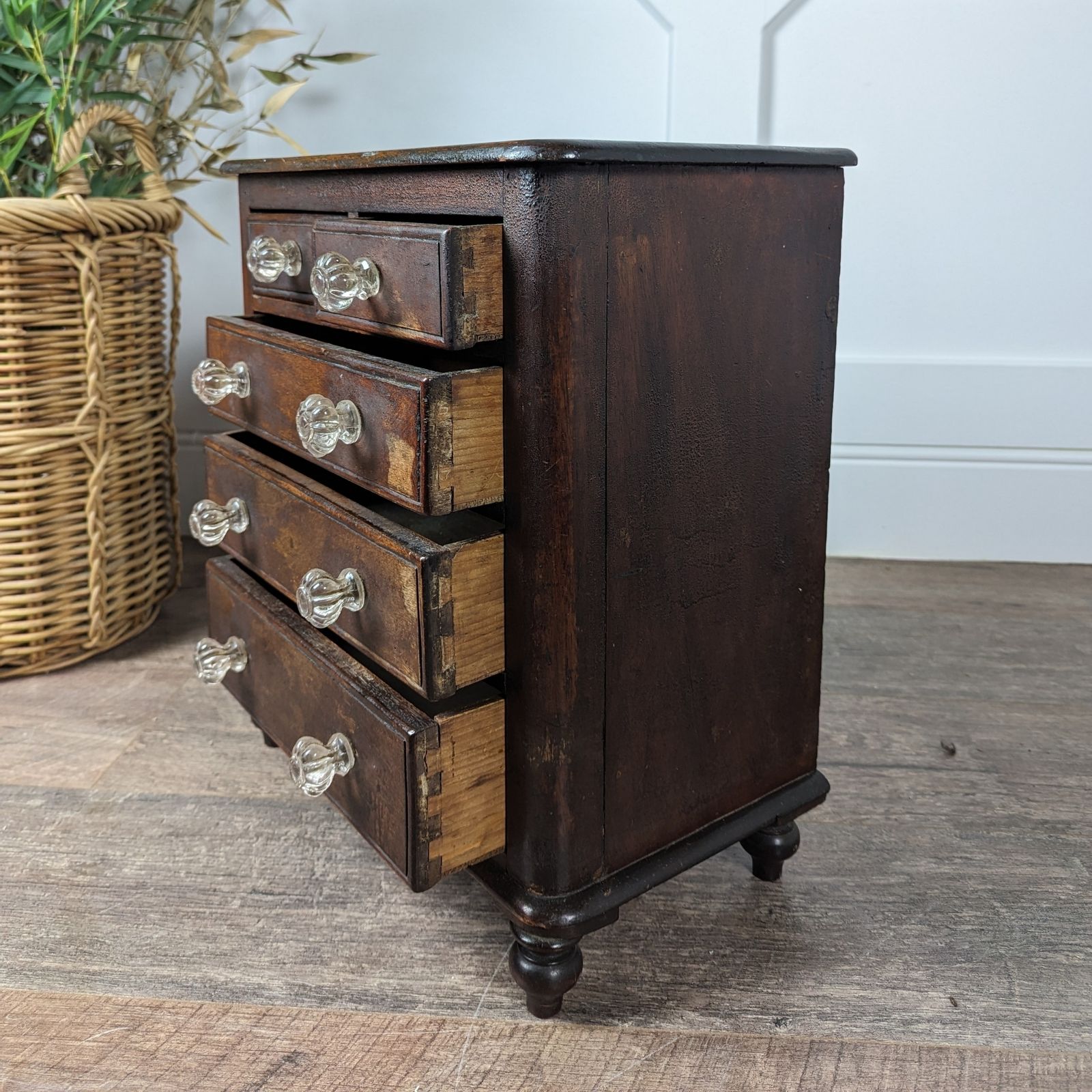 Victorian Apprentice Chest Of Drawers On Turned Feet photo vintage