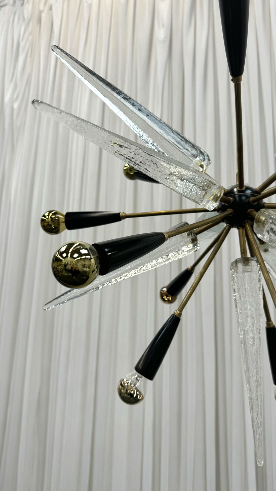 photo furniture Murano Glass Sputnik Chandelier, 1960’s, Italy