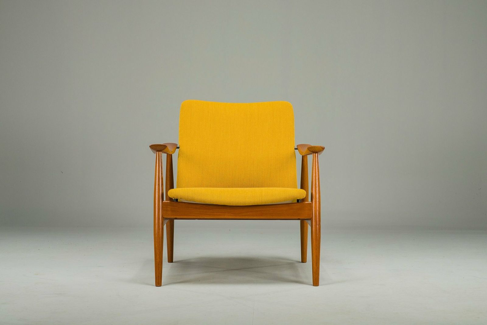 photo for sale Danish Mid Century Armchair Model 138 By Finn Juhl For France & Søn, 1950s
