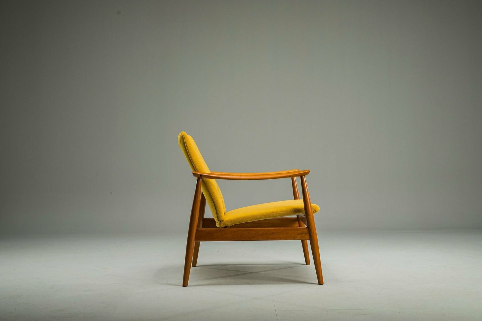 photo vintage Danish Mid Century Armchair Model 138 By Finn Juhl For France & Søn, 1950s