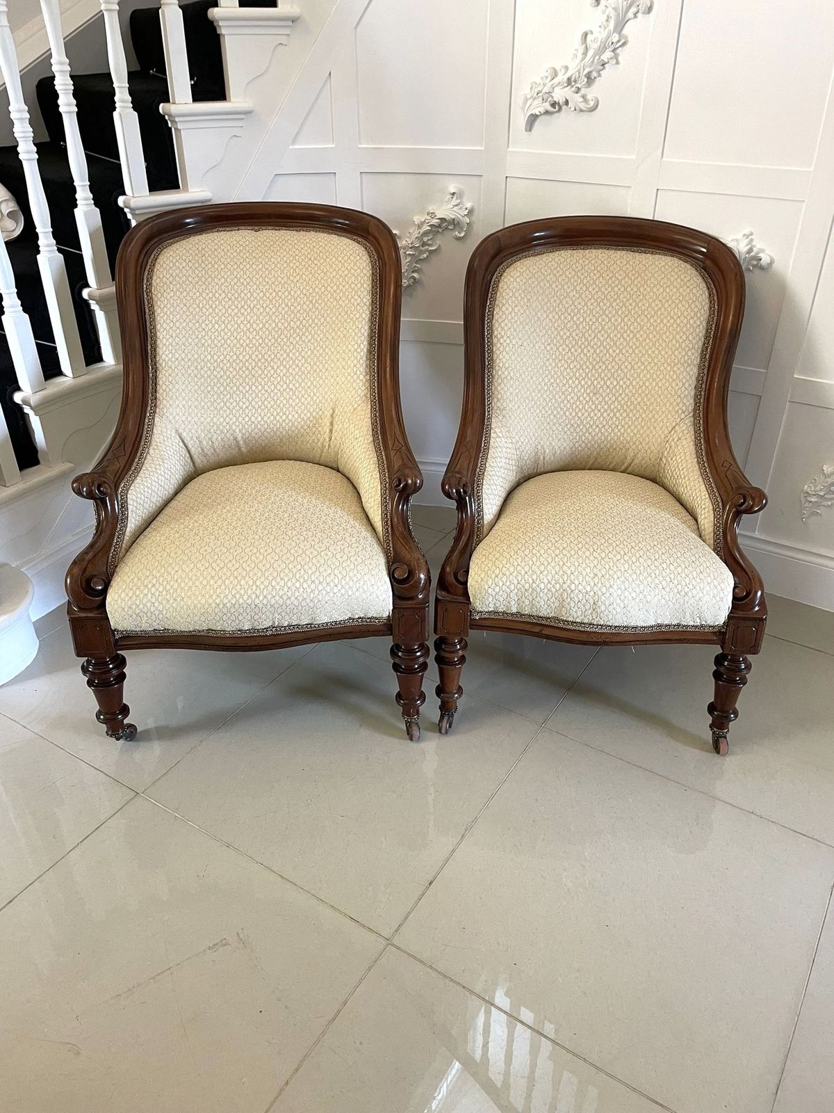 3125.0 Unusual Pair Of Antique 19th Century Quality Mahogany Armchairs photo