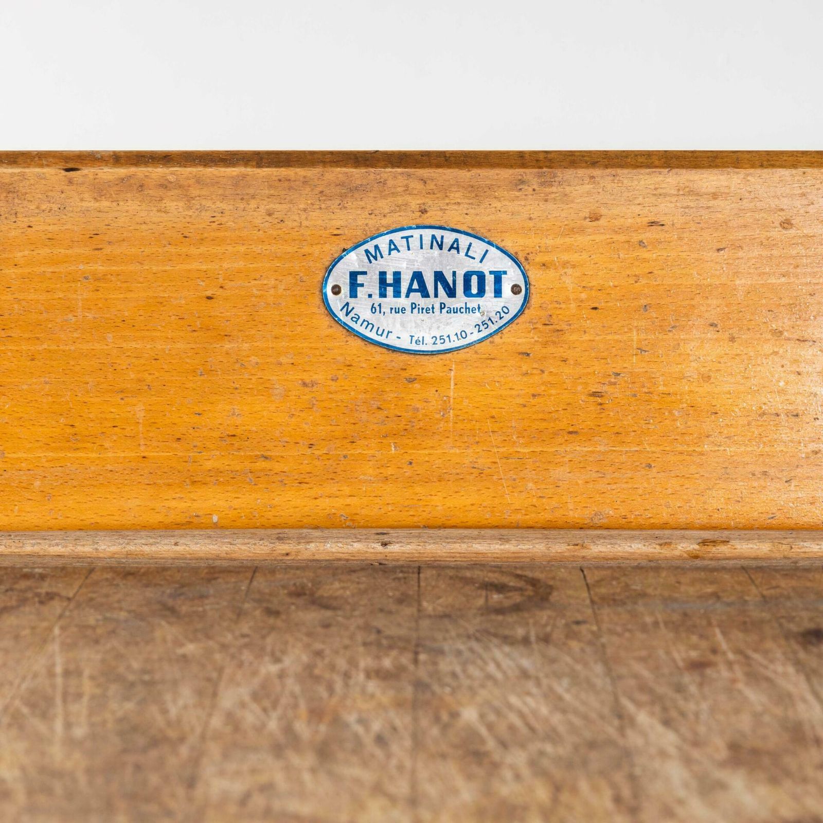 photo furniture 1950’s Large Belgian Butchers Workstation – Butchers Block