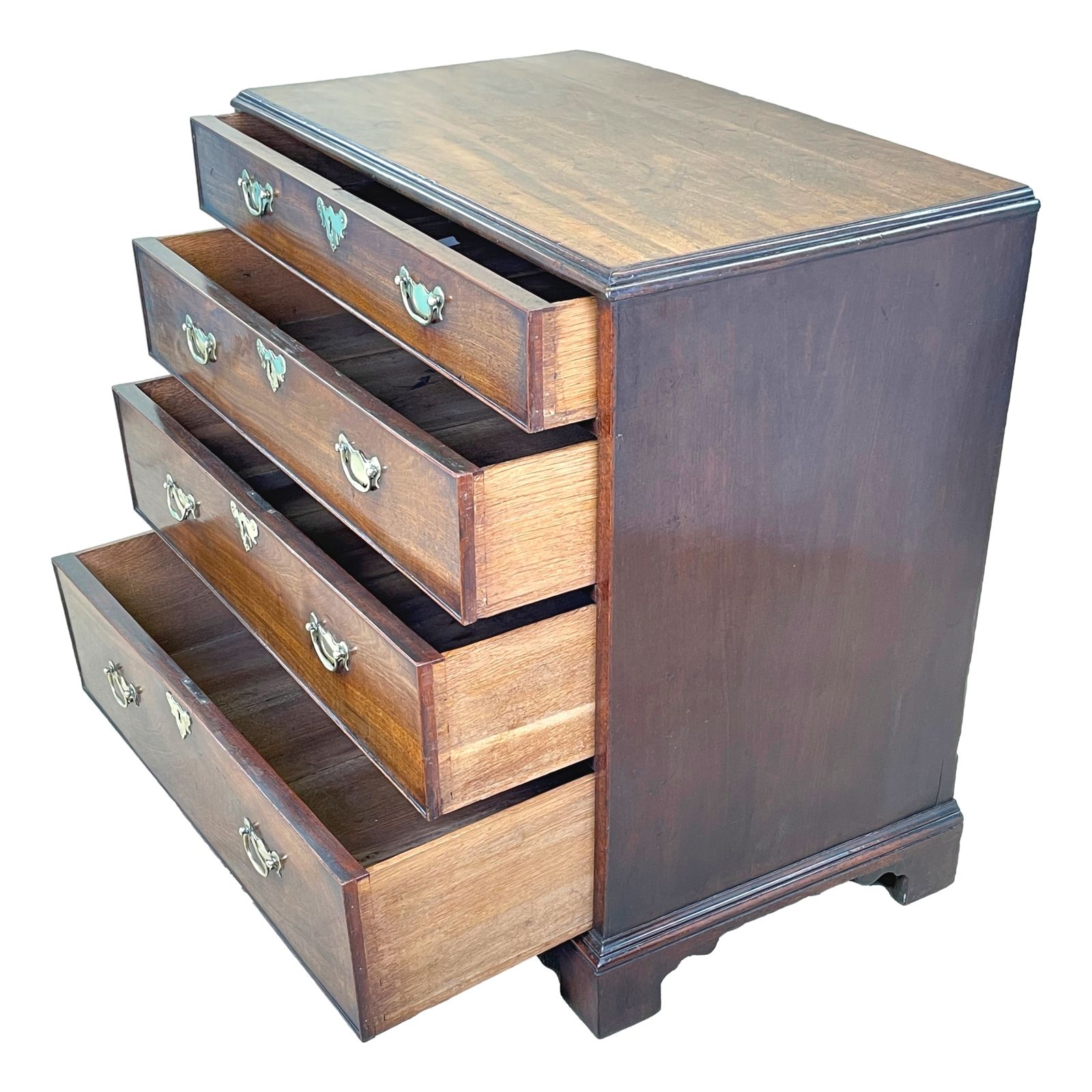 Small 18th Century Mahogany Chest Of Drawers (England, Circa 1750) photo vinterior