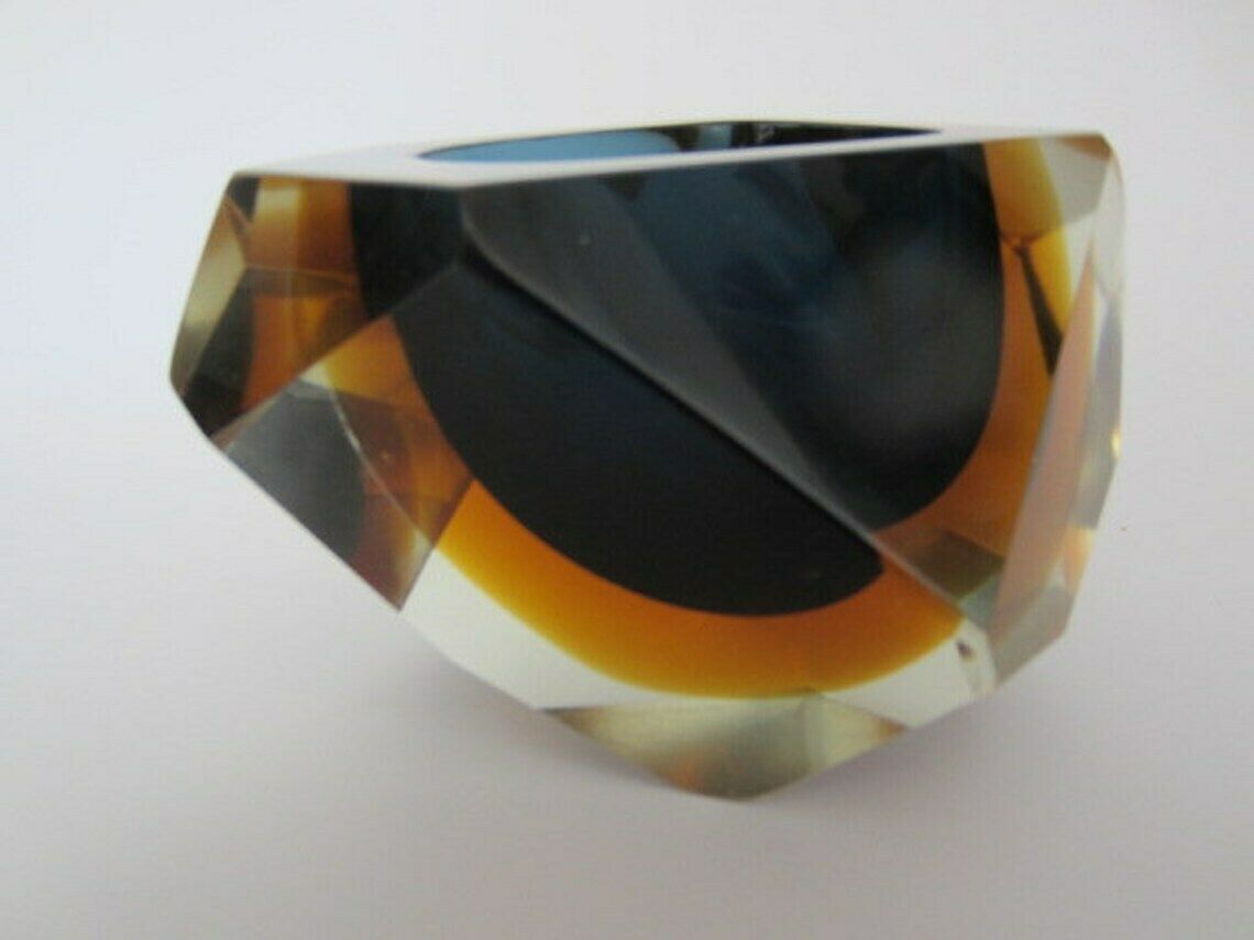 Murano Crystal Glass Sommerso Faceted Sculptural Bowl By Flavio Poli, 1960s, photo for sale