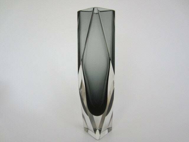 Space Age Geometric Murano Sommerso Grey Futuristic Prism Cut Glass Vase 22cm photo furniture