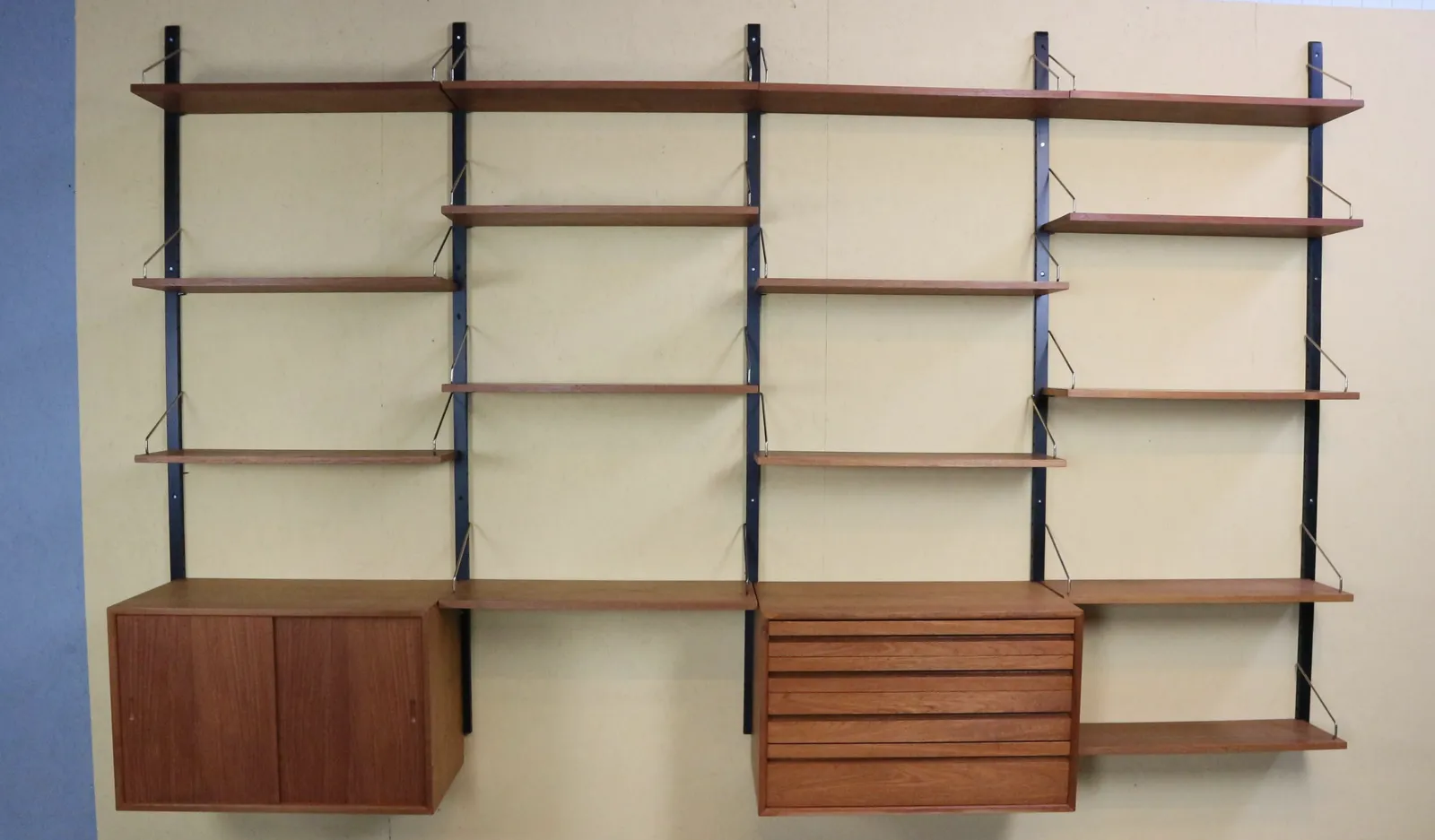 Poul Cadovius Xxl Royal System Danish Modern Teak Wall Unit Shelving, 1960 photo for sale