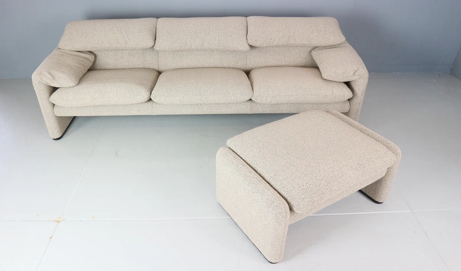 Vico Magistretti "Maralunga" Footstool Re Upholstered For Cassina photo buy