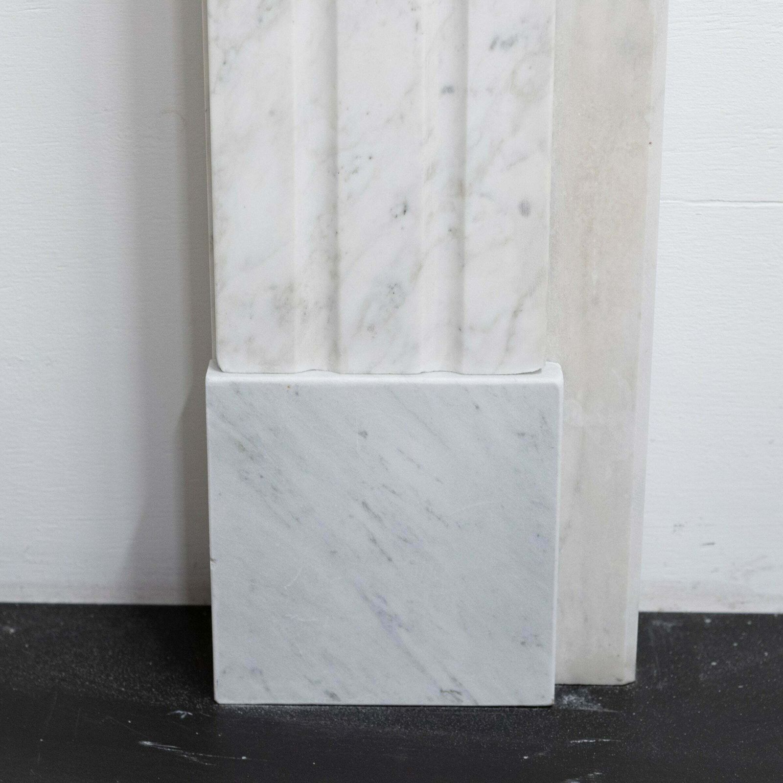 Antique Carrara Marble Chimneypiece photo vinterior