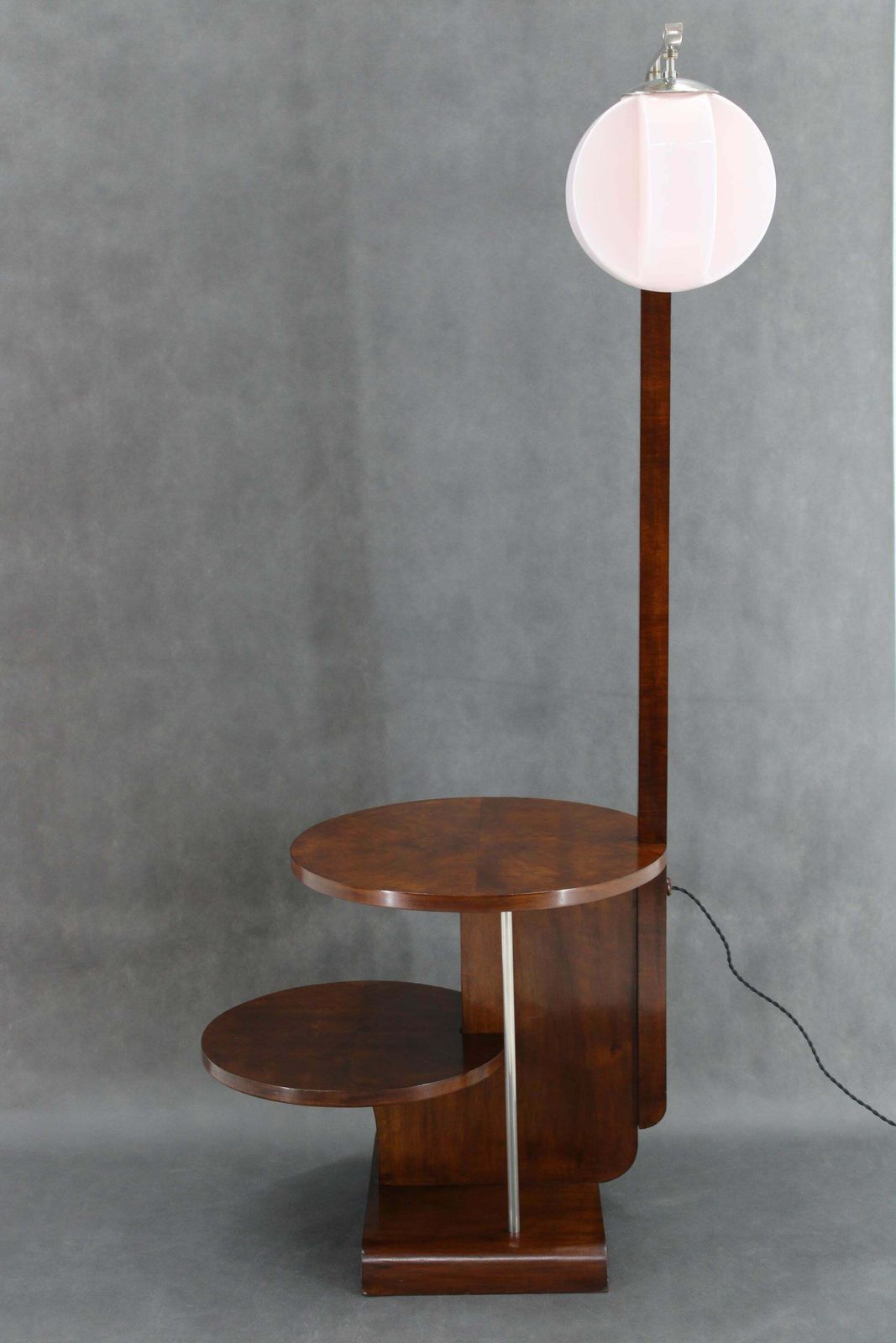 1930s Jindrich Halabala Floor Lamp In Walnut Finish , Restored photo Lighting