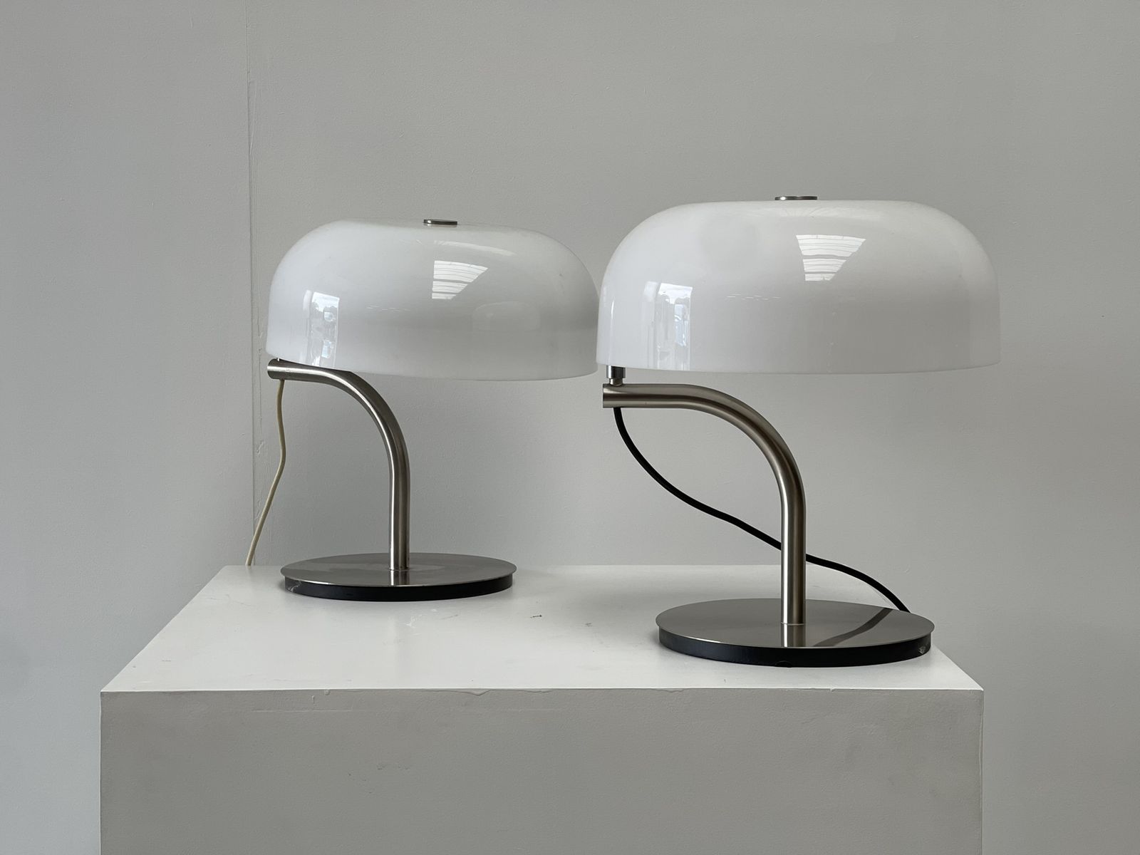 Pair Of Table Lamps By Giotto Stoppino For Valenti, 1980s photo Lighting