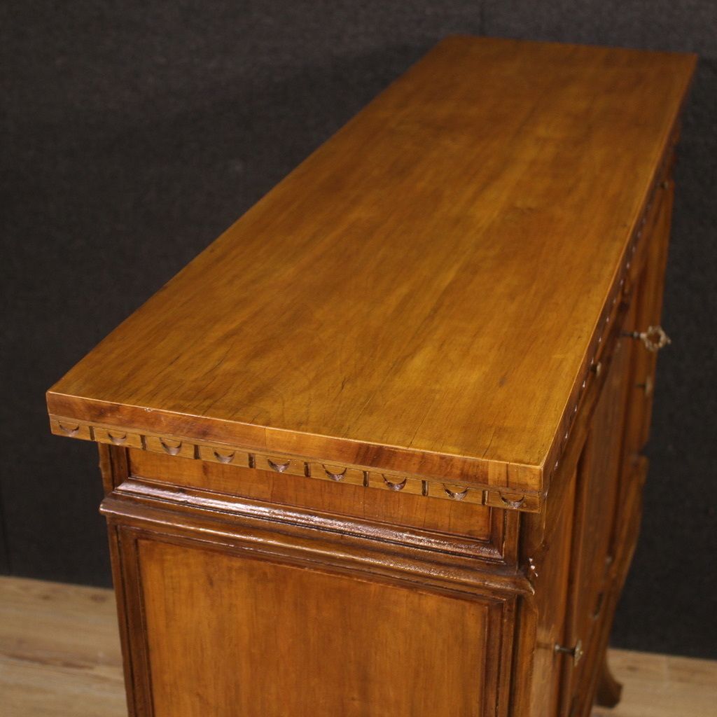 Inlaid Venetian Sideboard From The 20th Century photo Furniture