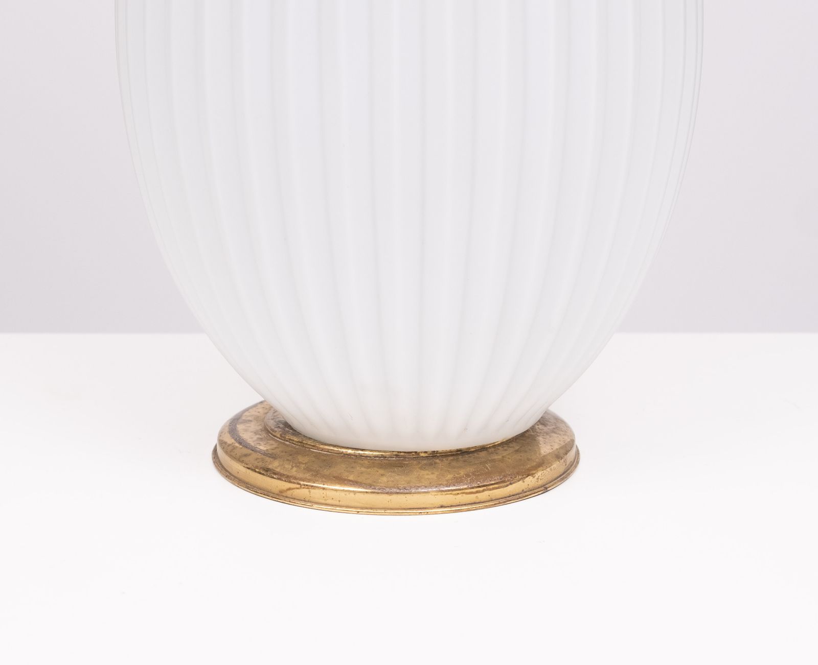 Philips Milk Glass Ribbed Table Lamp Design Louis Kalff 1950s photo Lighting