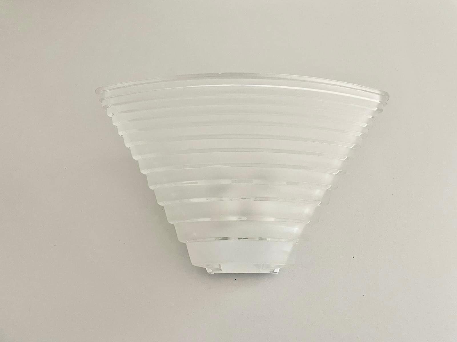 Model Pergamo 38 Glass Single Sconce By A. Mangiarotti For Artemide, Italy, 1980s photo for sale