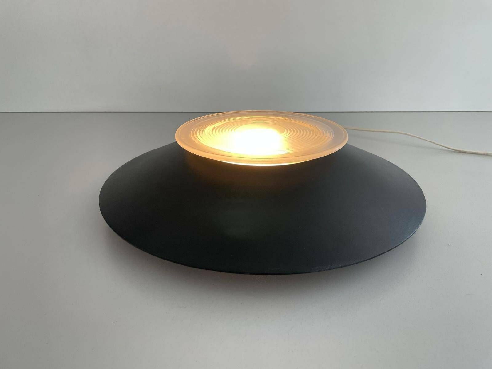 Model Quark Round Sconce By Hans Von Klier For Bilumen, 1970s, Italy photo Lighting