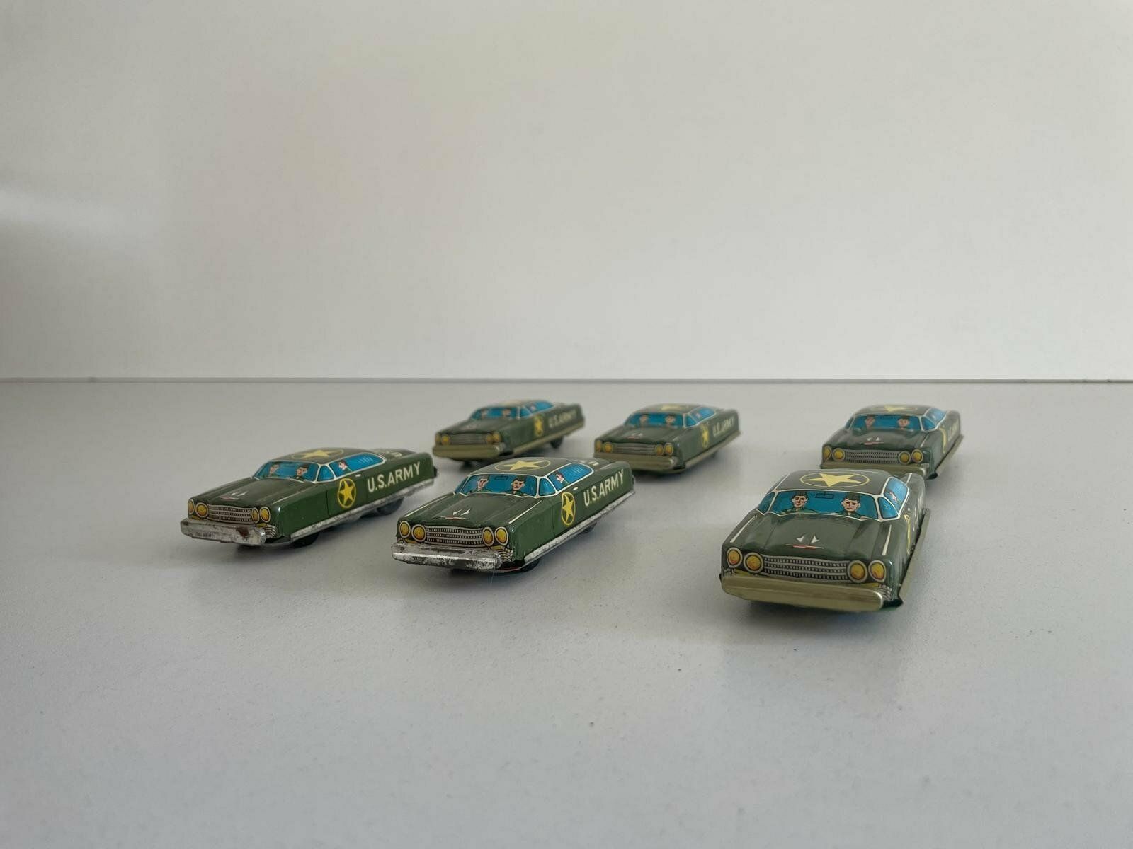photo furniture Nt Tin Us Army Toy Car, Set Of 6, Made In Japan