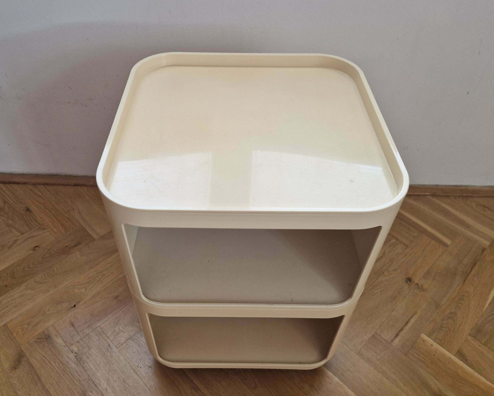 Mid-century "Componibili" nachtkastje, Anna Castelli voor Kartell, Italië, jaren 1960 photo for sale