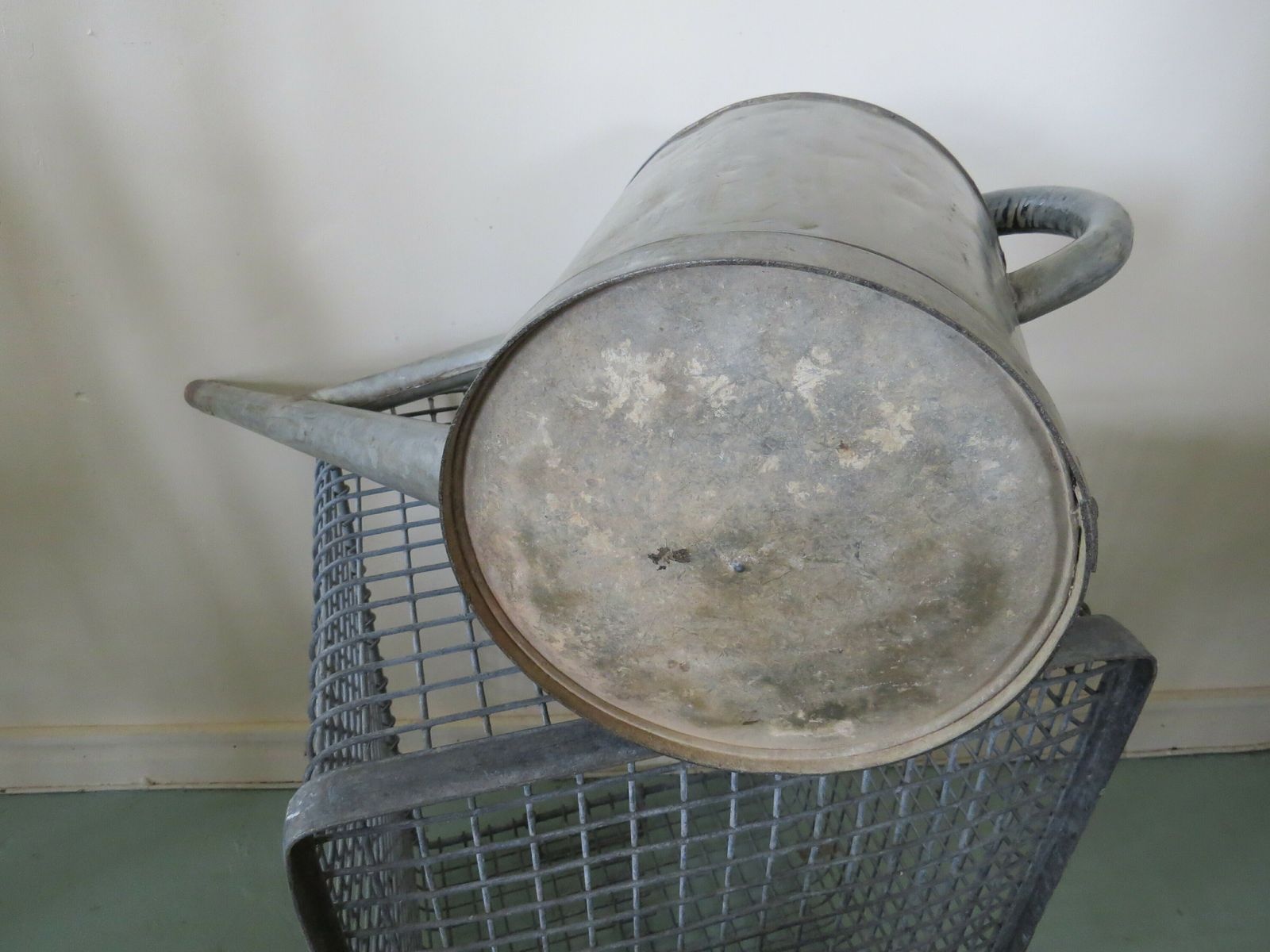 " Haws " Industrial Galvanised Watering Can. Early 20th Century. photo vintage
