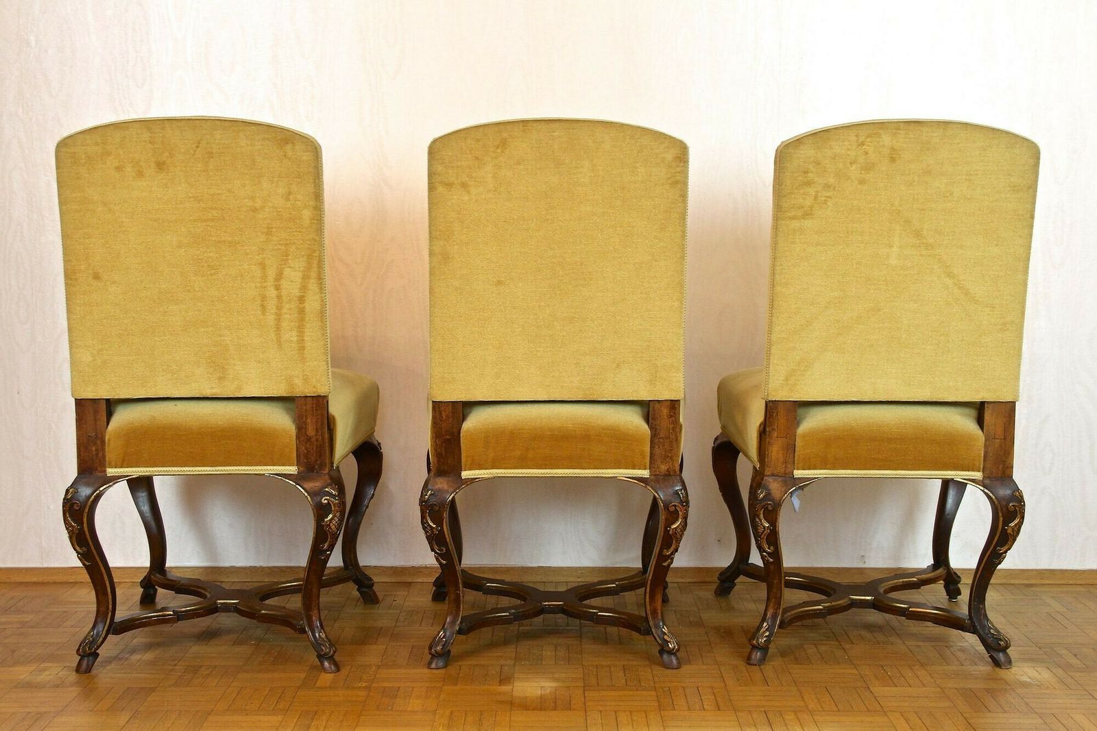 7500.0 Set Of Six 18th Century Baroque Dining Chairs With Gilt Accents, Italy Ca. 1790 photo