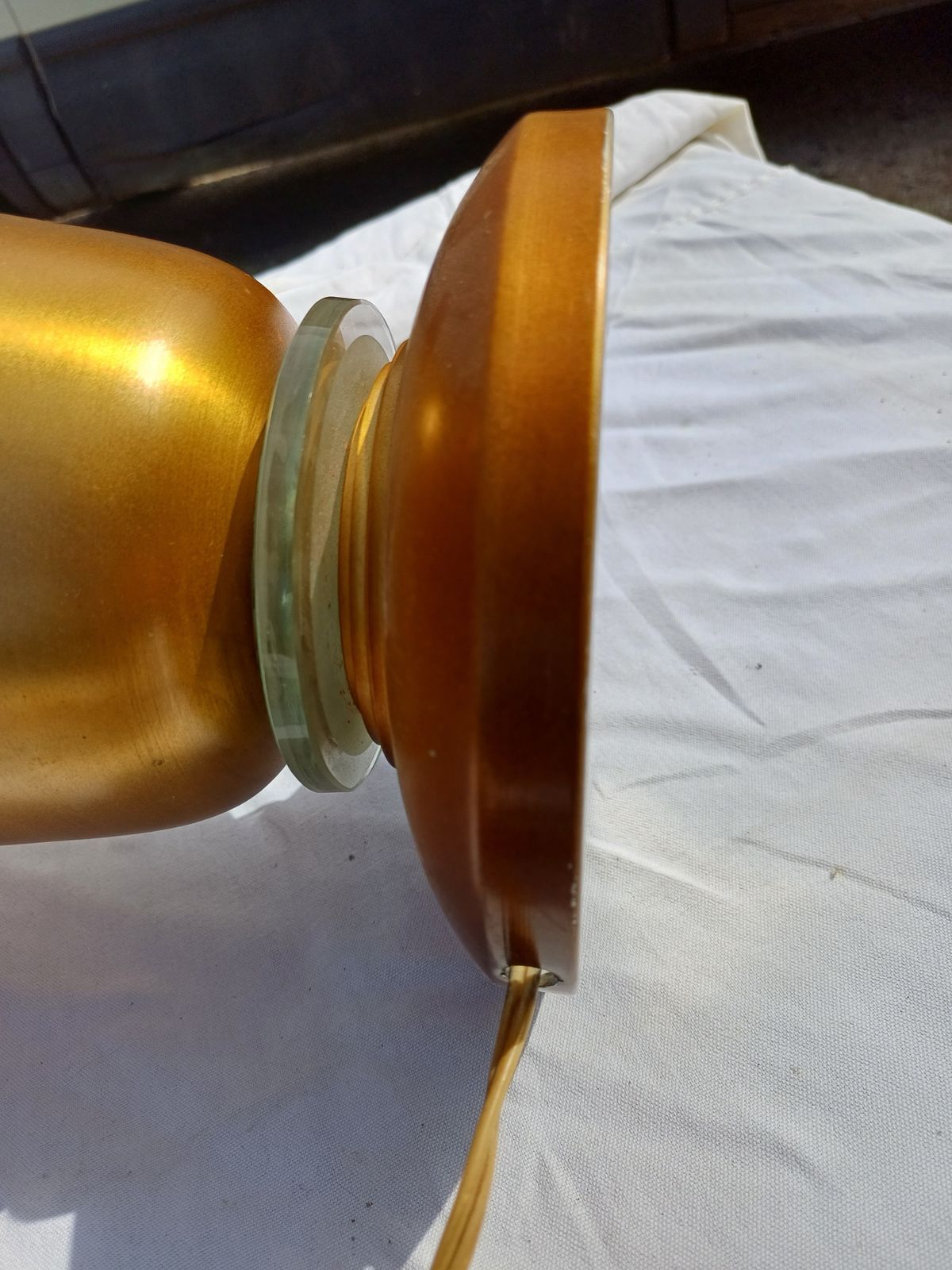 photo vintage Pair Of Golden Aluminum Lamps From The 1960s
