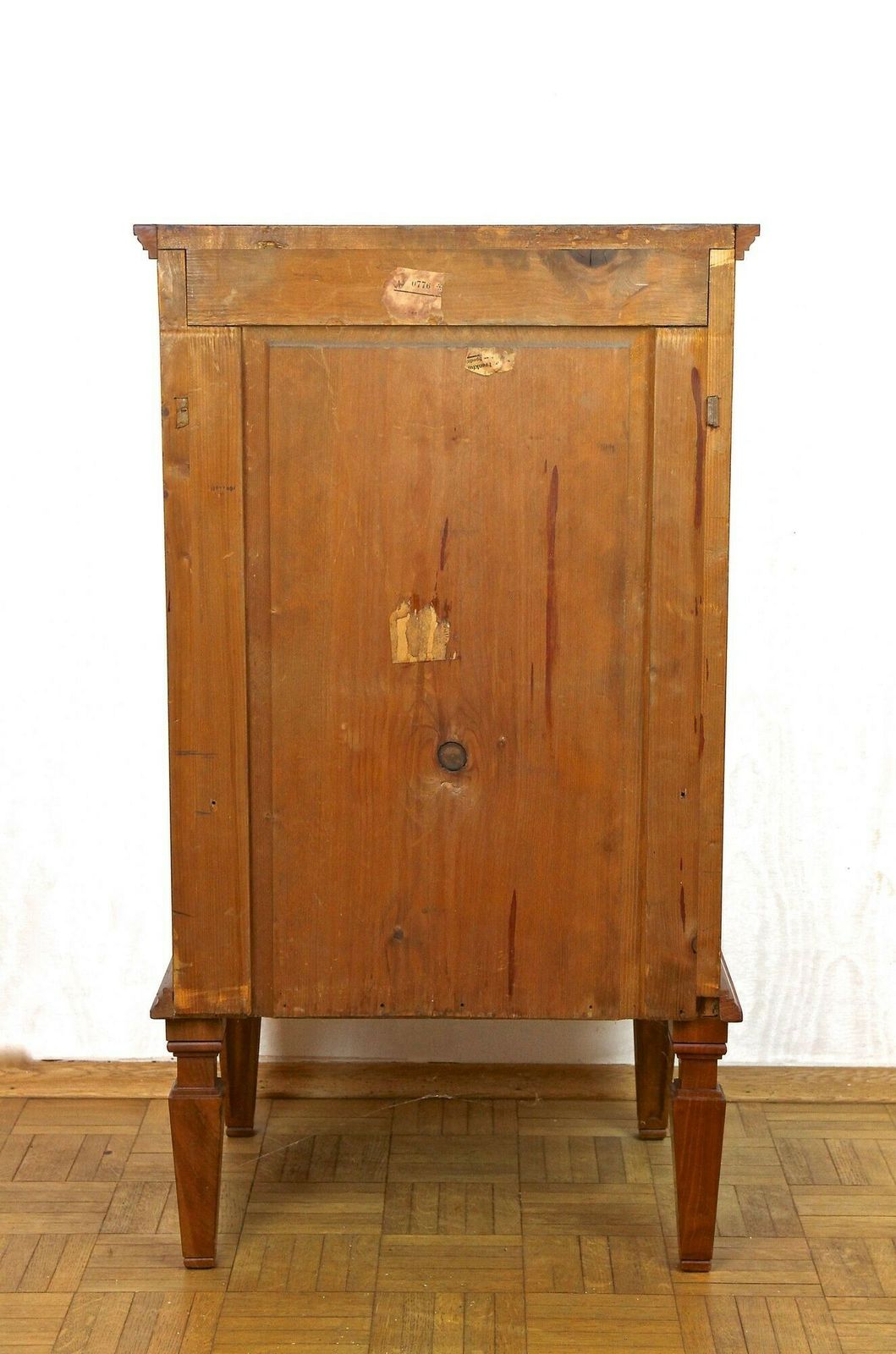 photo vinterior 19th Century Cherrywood Pillar Cabinet, Austria Ca. 1800