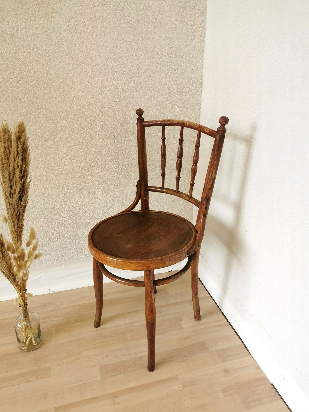 Vintage Wooden Dining Chair In Thonet Style With Carved Details Adn Bentwood / Antique Very Rare Dine Chair 1960s / Original Patina