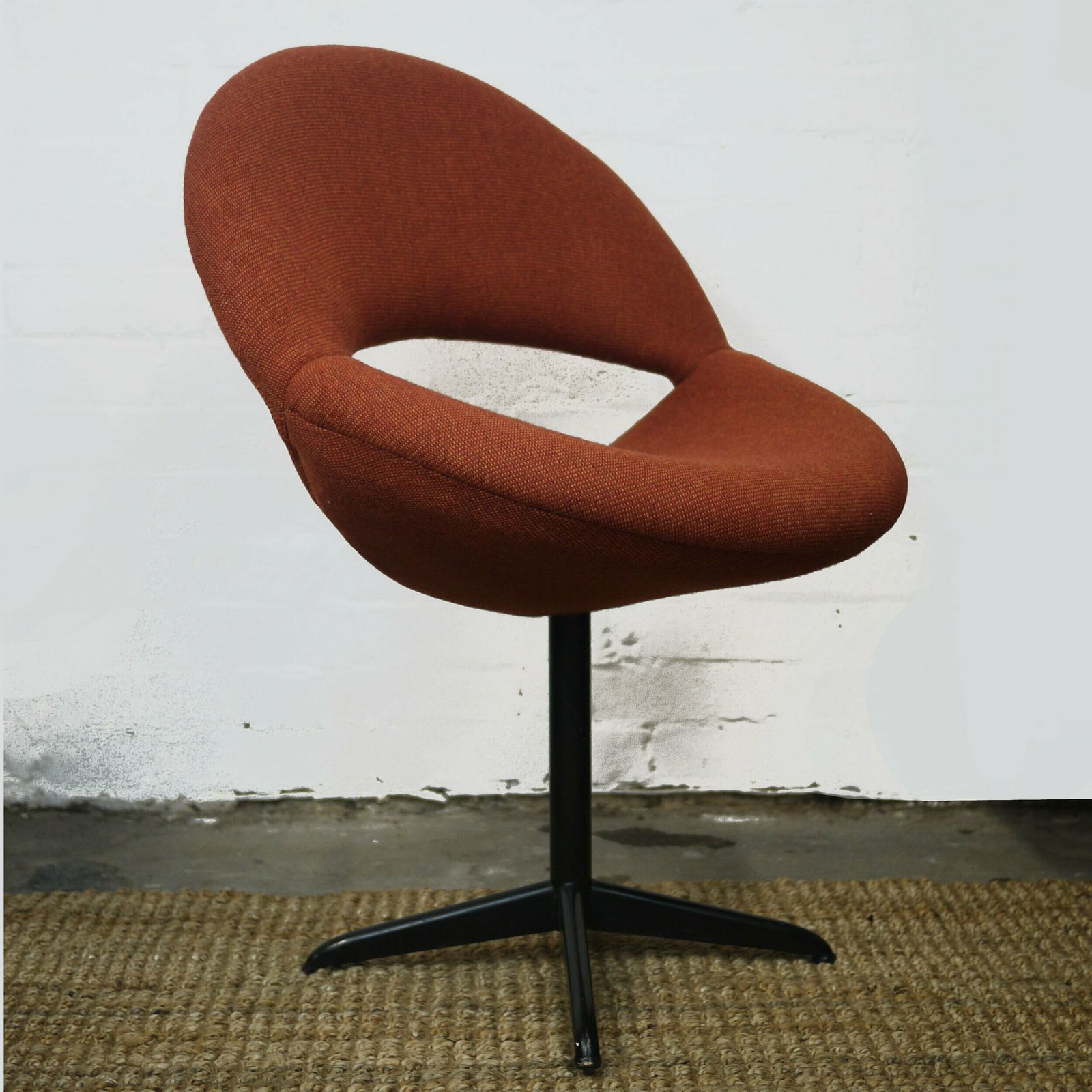 Pair Of Dark Orange Bucket Chairs In Handwoven Fabric, 1960s, Set Of 2 photo 525.0