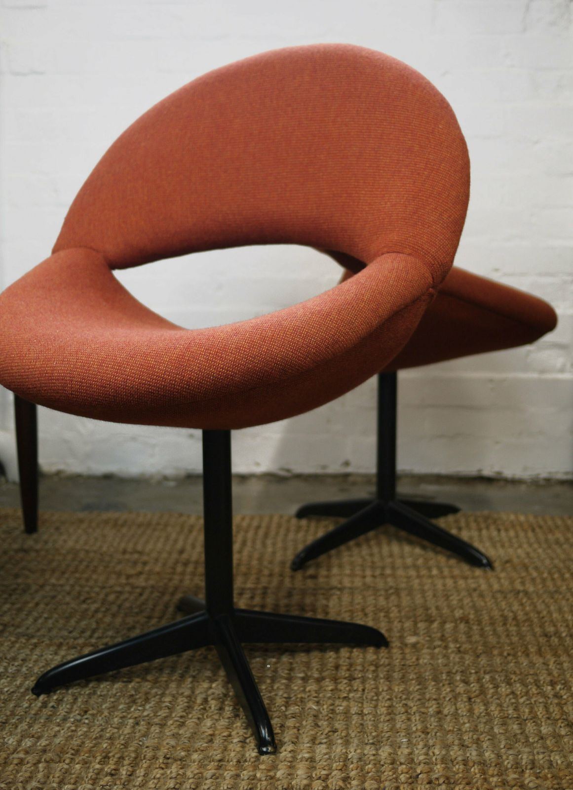 photo vinterior Pair Of Dark Orange Bucket Chairs In Handwoven Fabric, 1960s, Set Of 2