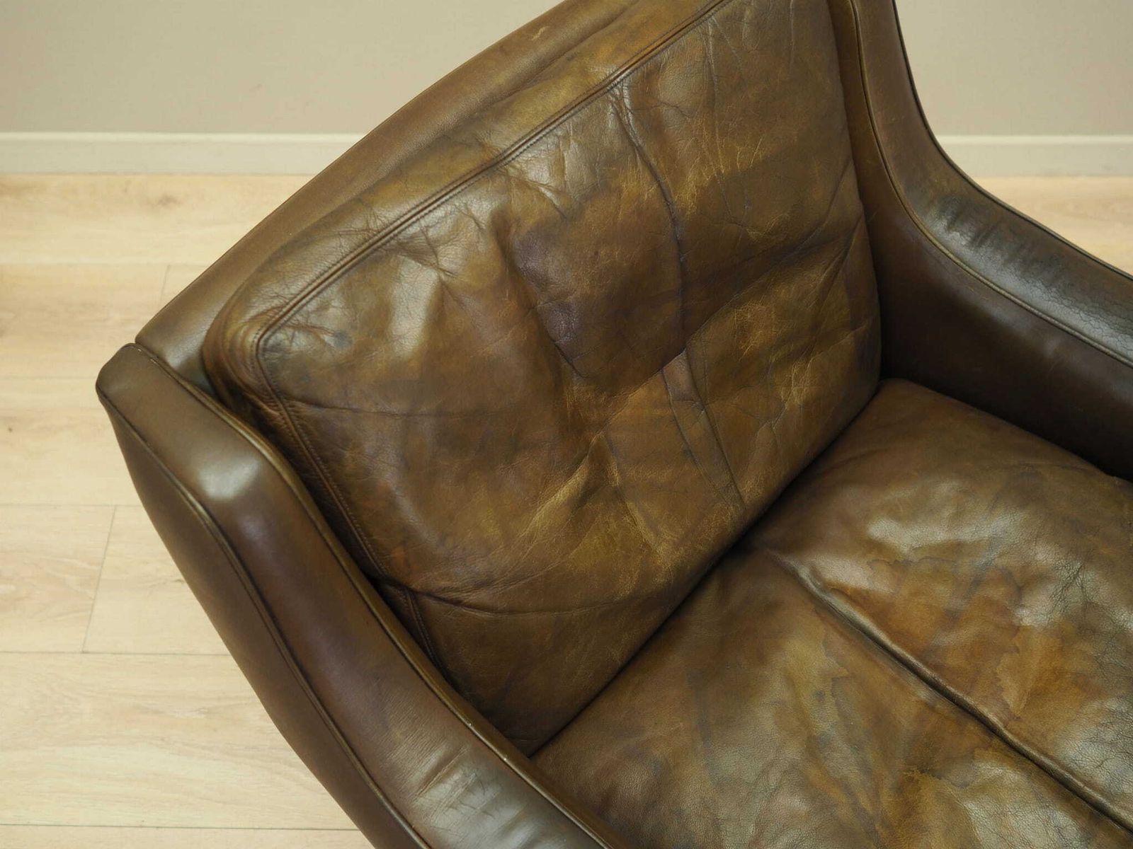 photo vinterior Vintage Armchair, Scandinavian Design, 1960s, Designer: Fredrik Kayser, Production: Vatne Møbler