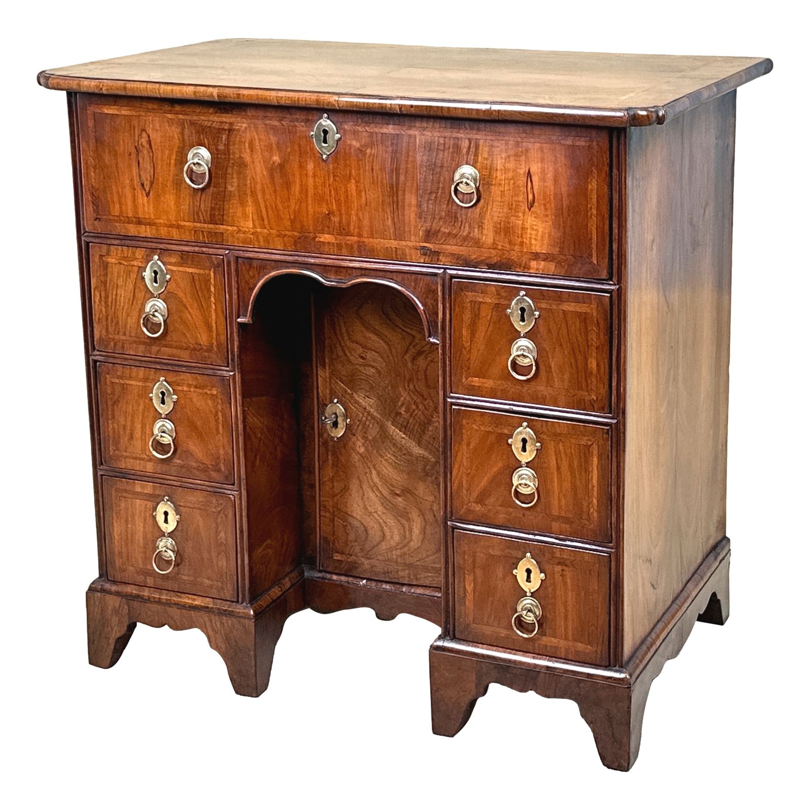 18th Century Walnut Kneehole Desk (England, Circa 1720)