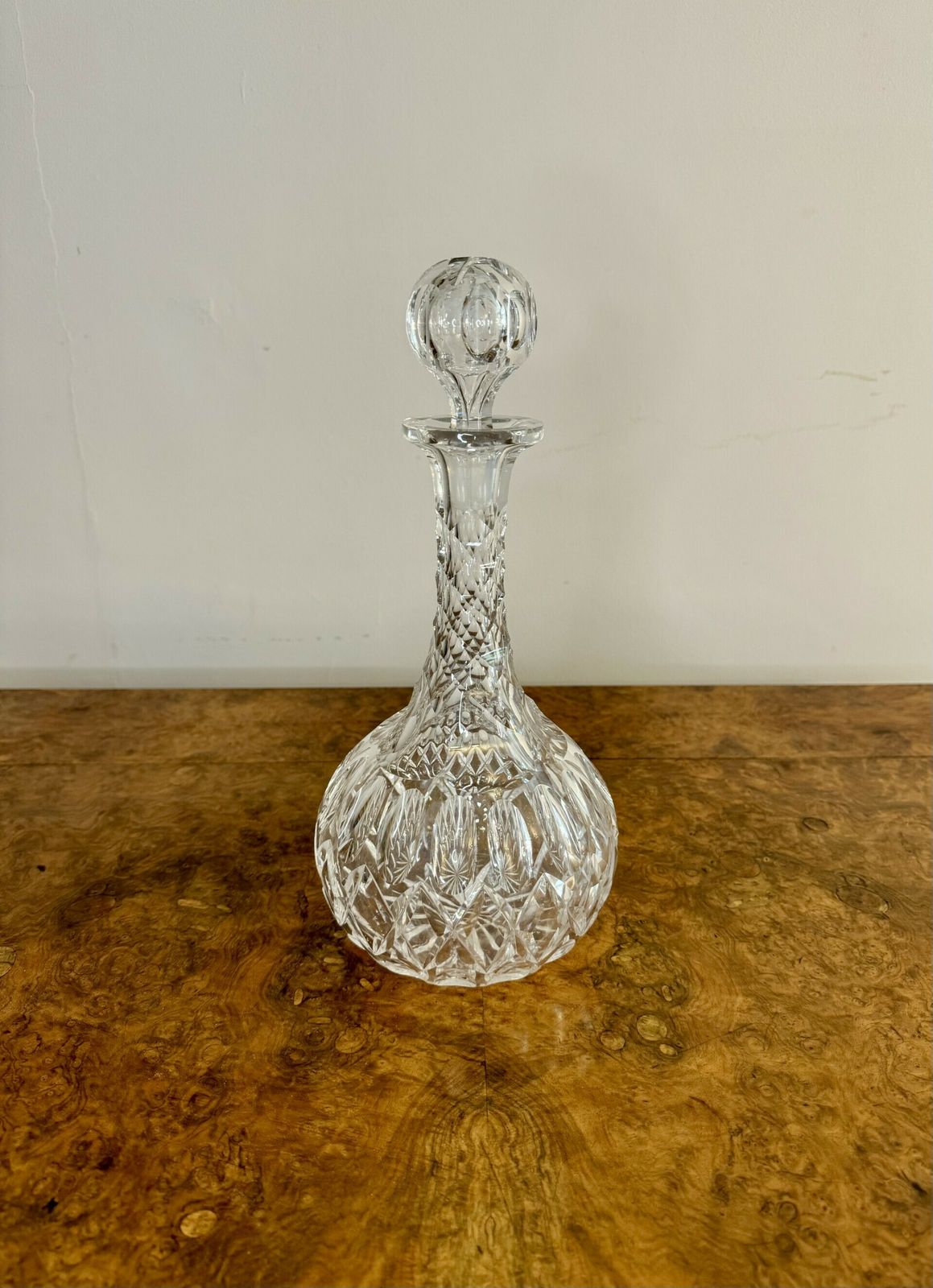Wonderful Quality Edwardian Cut Glass Decanter photo furniture