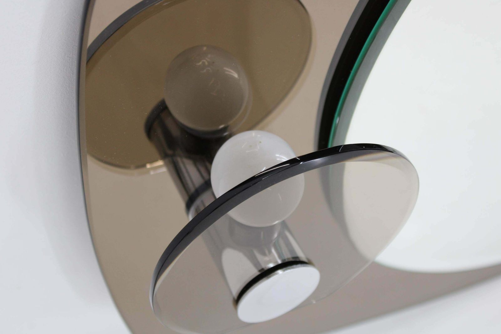 1970s Italian Wall Mirror With Integrated Lights photo for sale