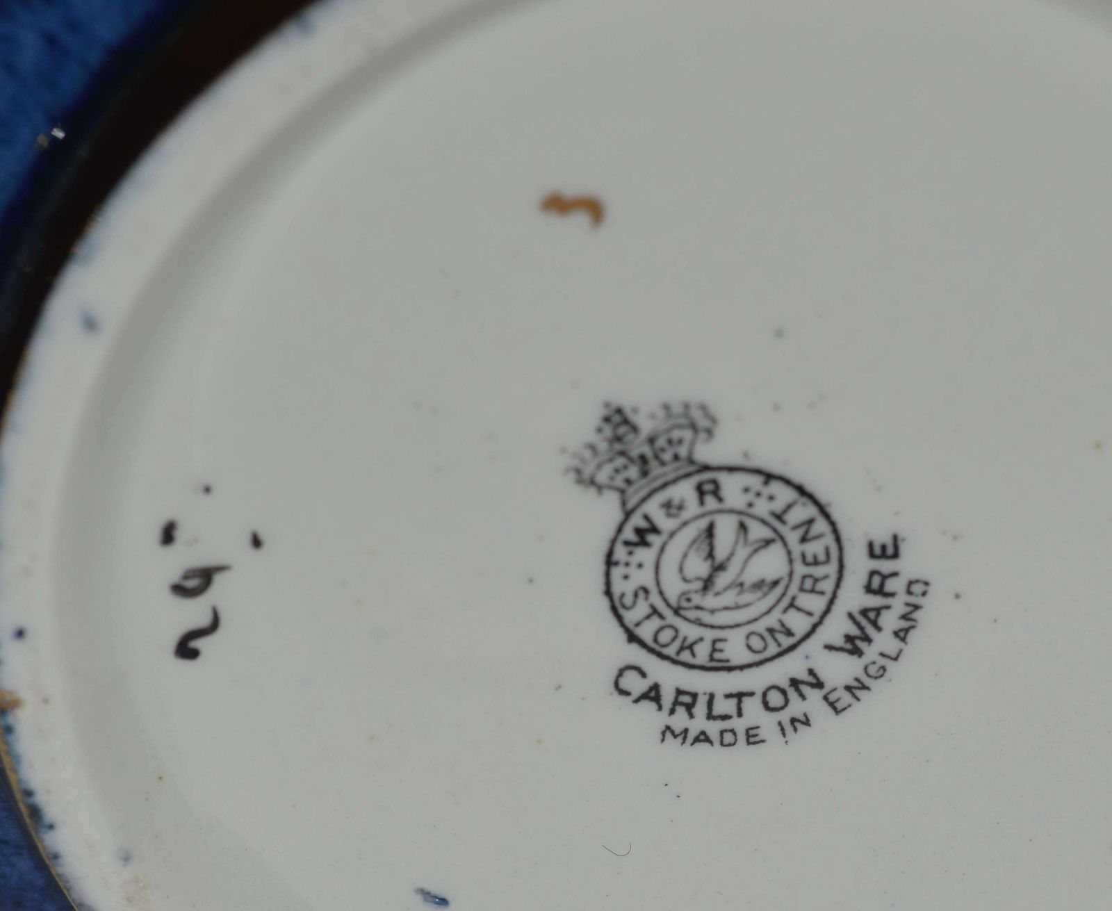 A Near Pair Of 1920's Carlton Ware Porcelain Vases photo vinterior