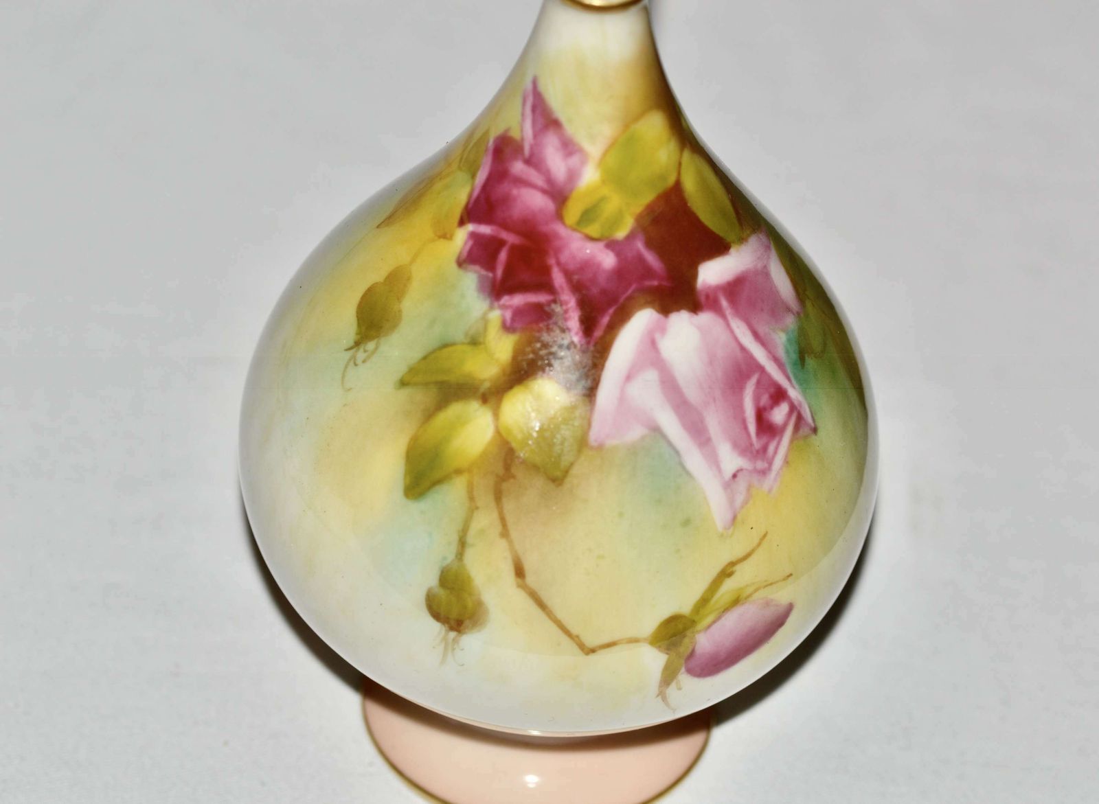 1913 Royal Worcester Hadley Porcelain Vase   Painted With Roses photo 200.0