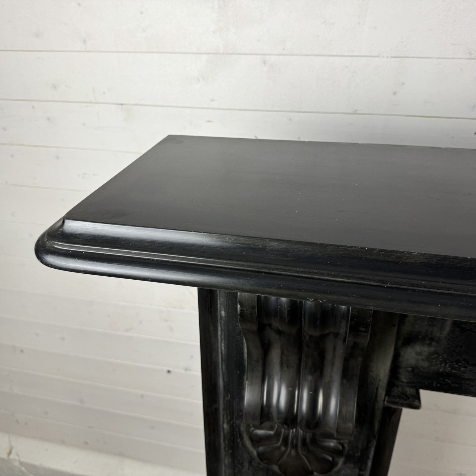 Victorian Slate Fire Surround With Worn Marbleised Finish photo vinterior