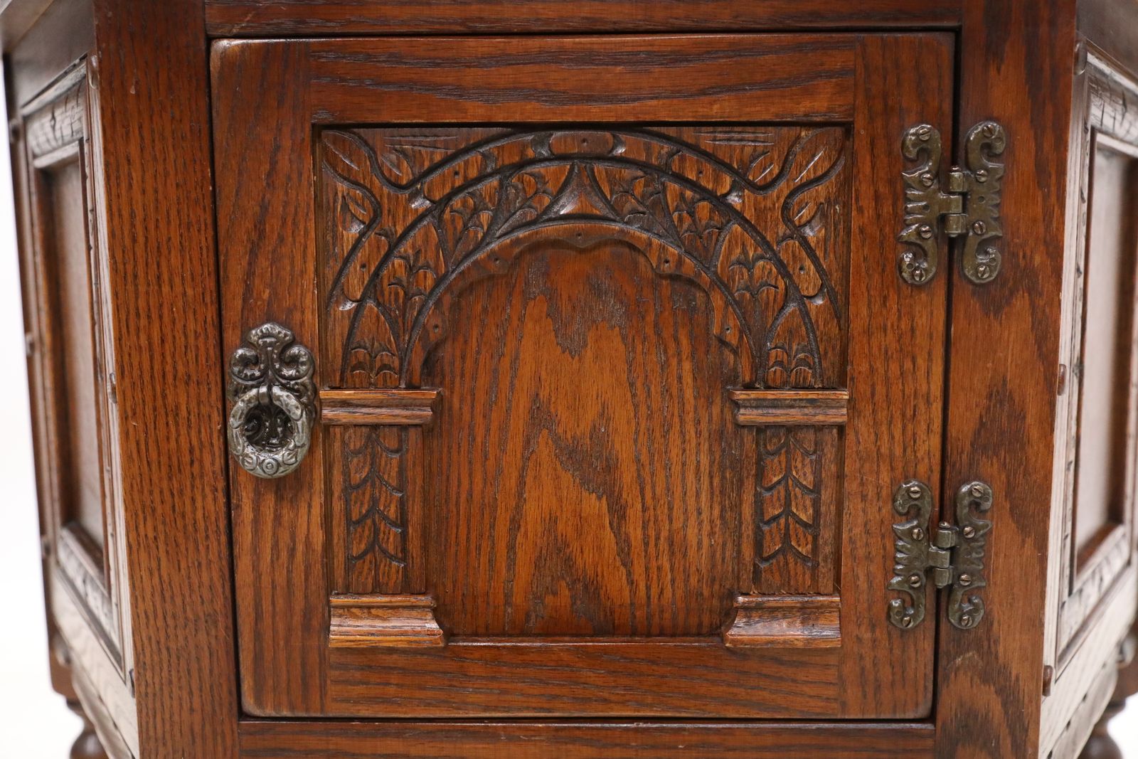 Furniture Old Charm Canted Table Finished In Tudor Brown Free Uk Delivery* photo