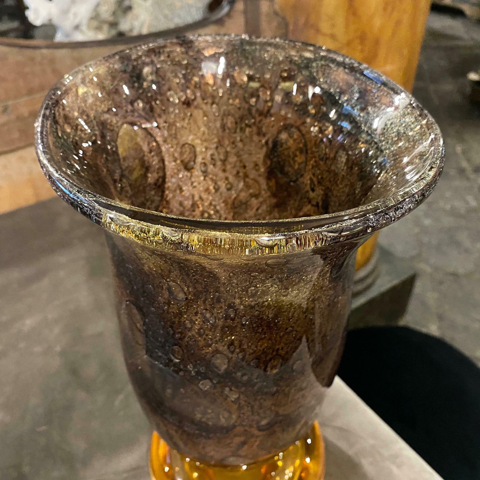 1980s Giovanni Cenedese Modernist Brown And Amber Murano Glass Vase photo vinterior