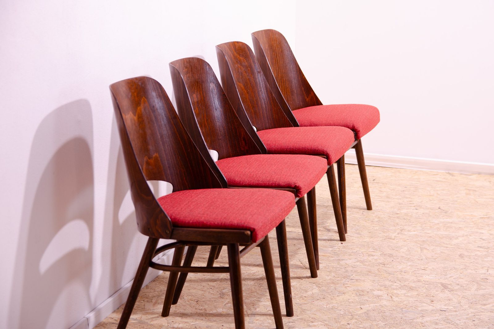Mid Century Dining Chairs By Radomír Hofman, 1960´S, Set Of 4 photo vinterior