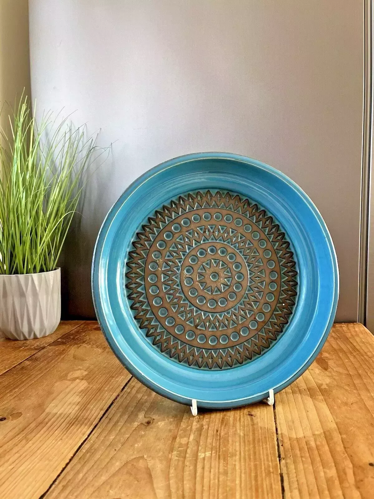 1967 Mid Century Swedish Upsala Ekeby Turkosa 7020 M Aztec Charger Dish Bowl 60s photo furniture