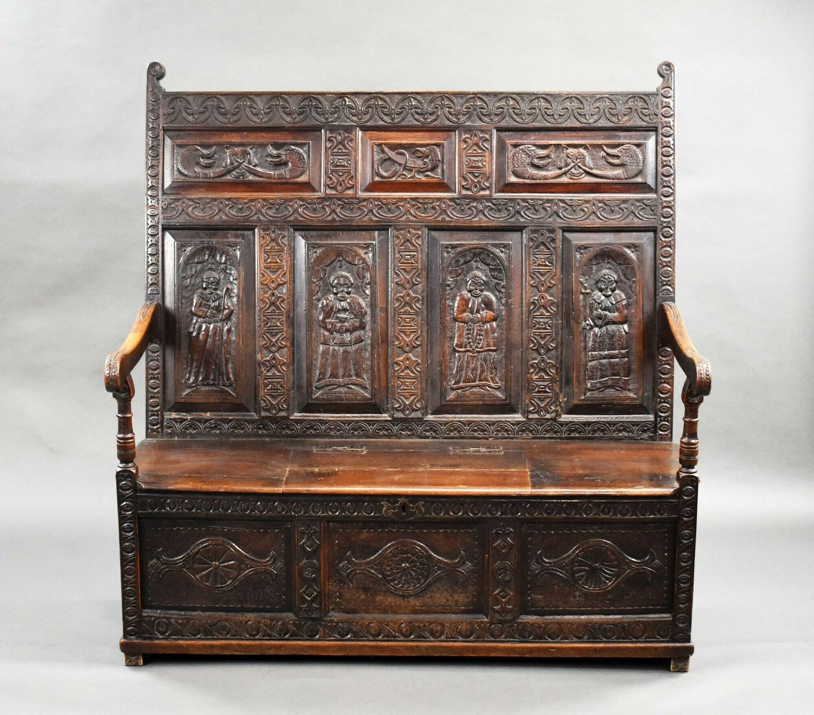 18th Century Carved Oak Settle photo furniture