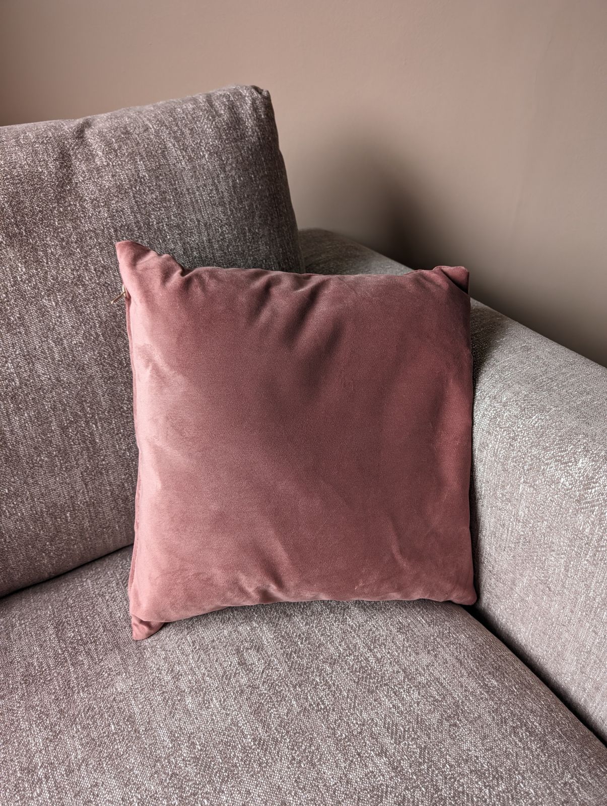 The Granary Malmo Snuggler Chair: Brand New photo for sale