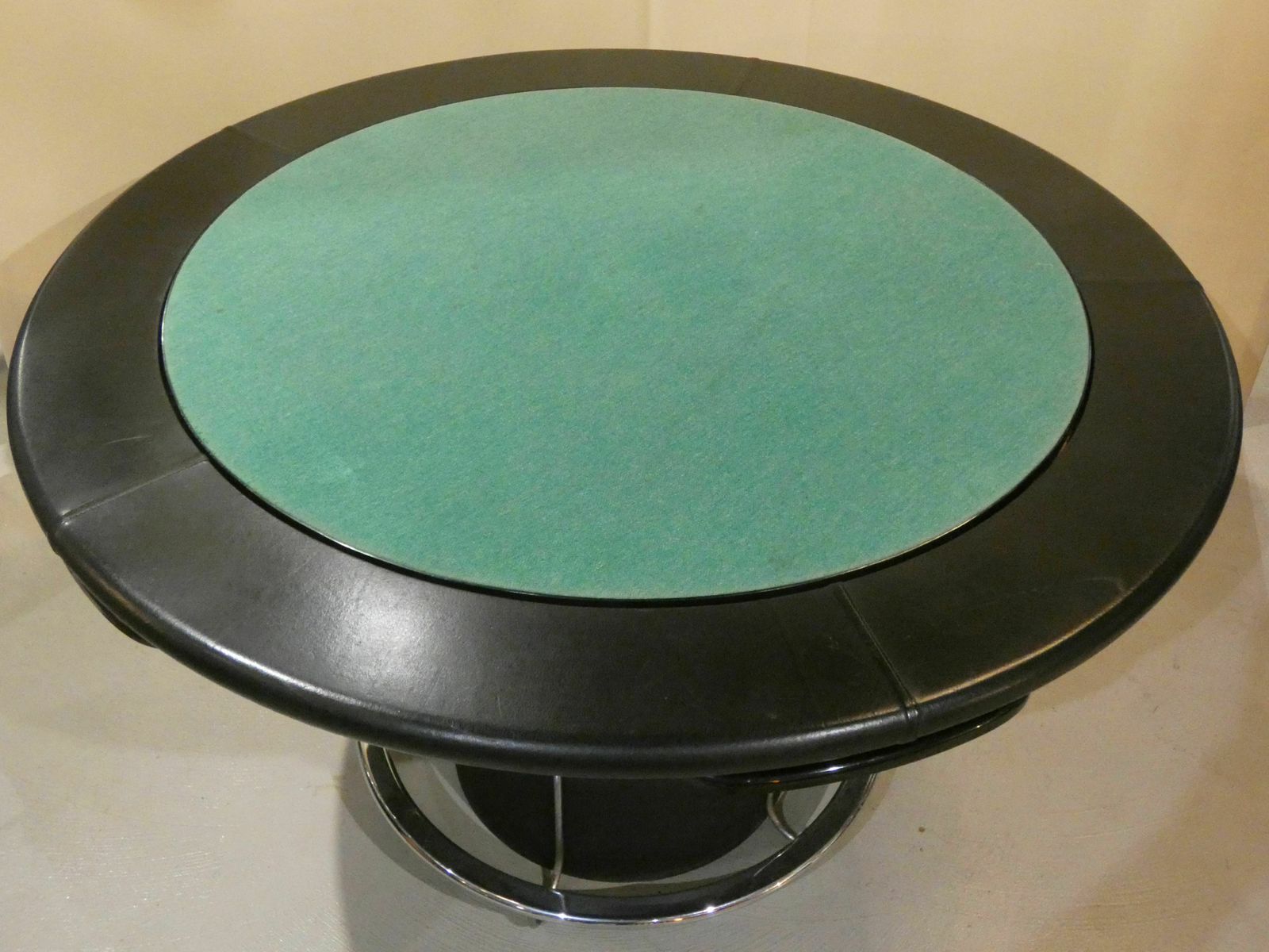 1970s Italian Game Table In Leather And Steel photo for sale