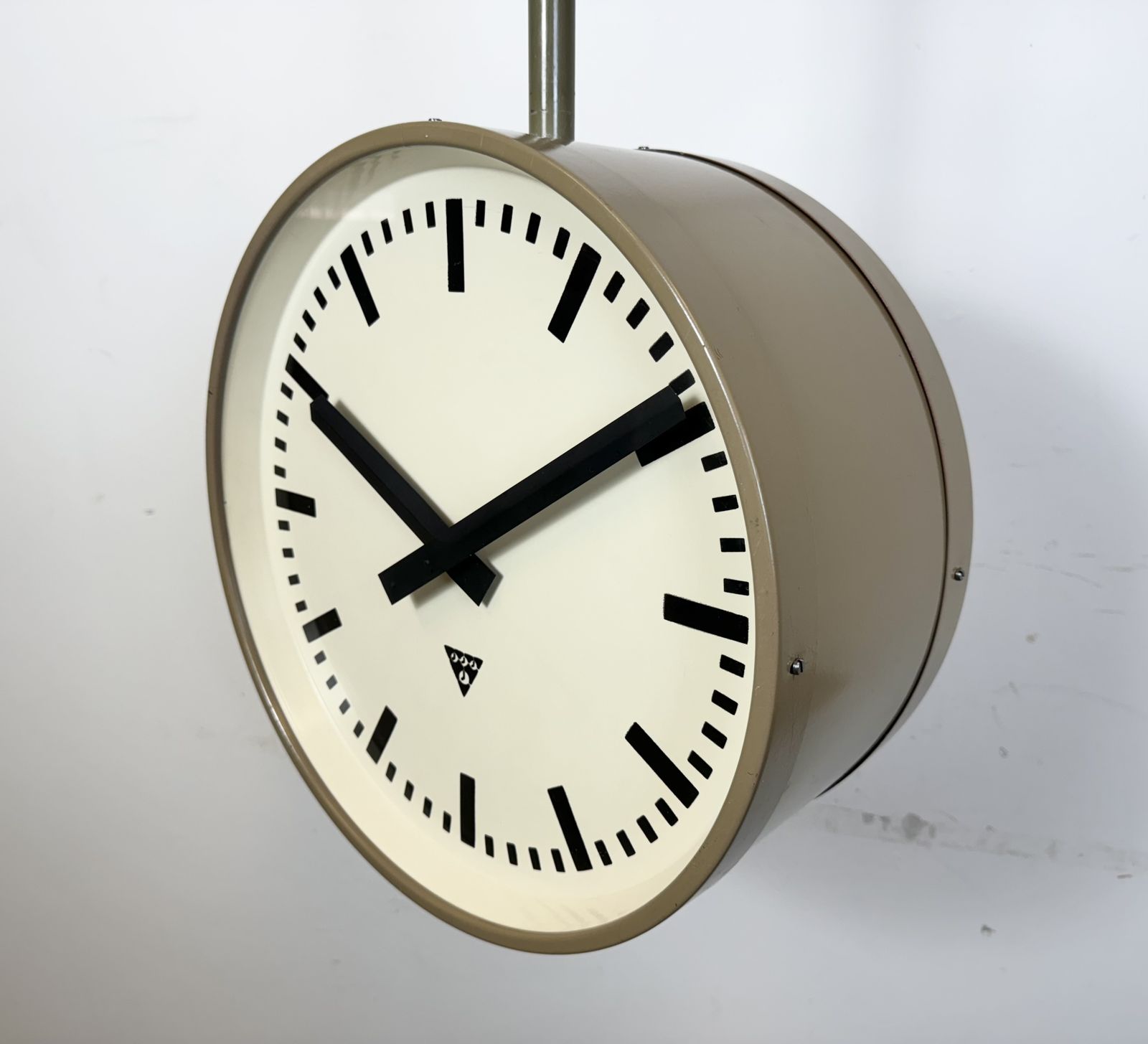 photo vinterior Large Industrial Double Sided Railway Or Factory Clock From Pragotron, 1960s