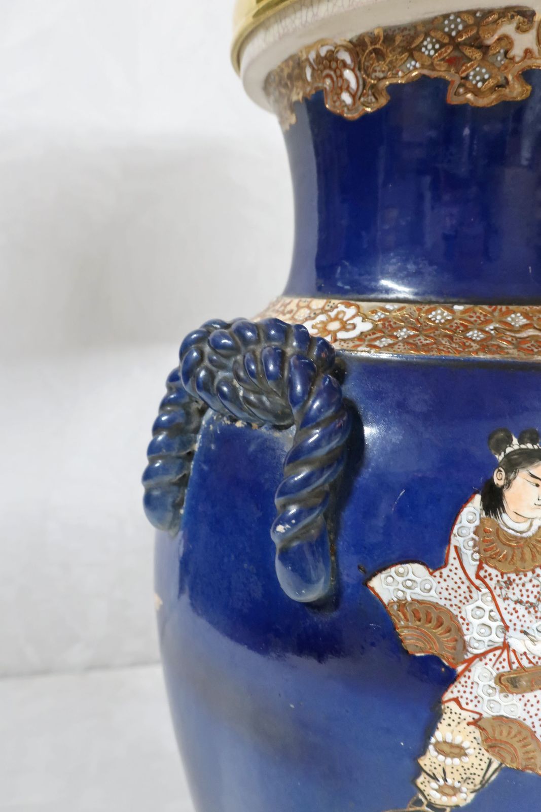 photo vinterior Pair Of Japanese Meiji Period Satsuma Porcelain Lamps