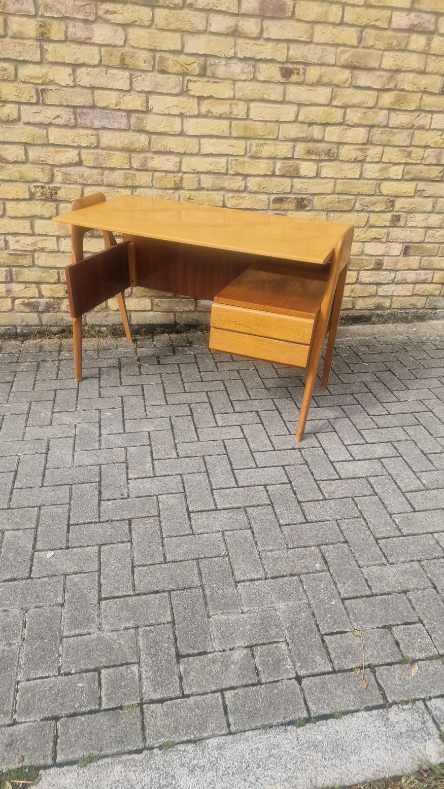 1960s Italian Writing Desk By Vittorio Dassi