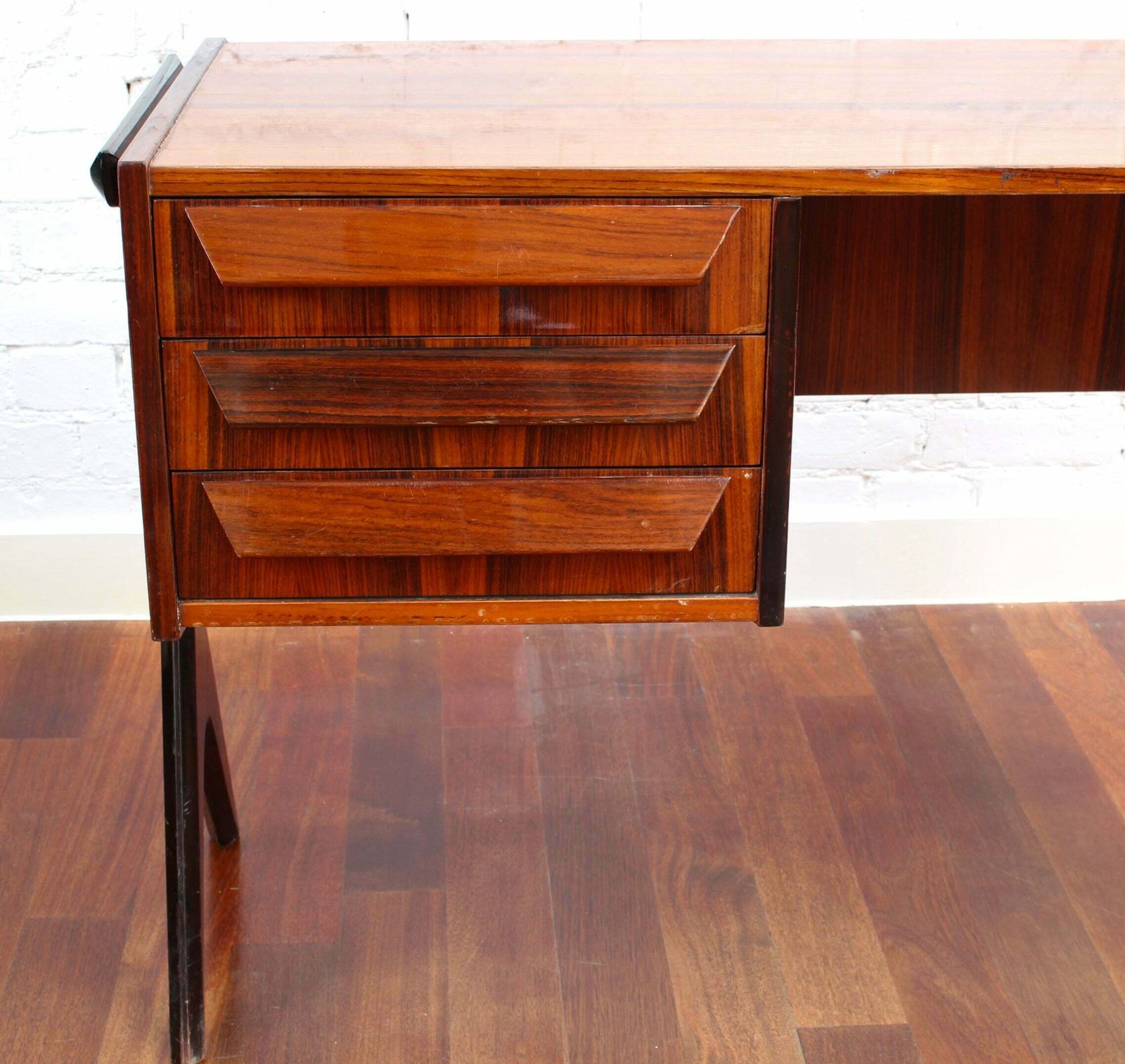 Italian Vintage Writing Desk Attributed To Vittorio Dassi (Circa 1950s) photo vintage
