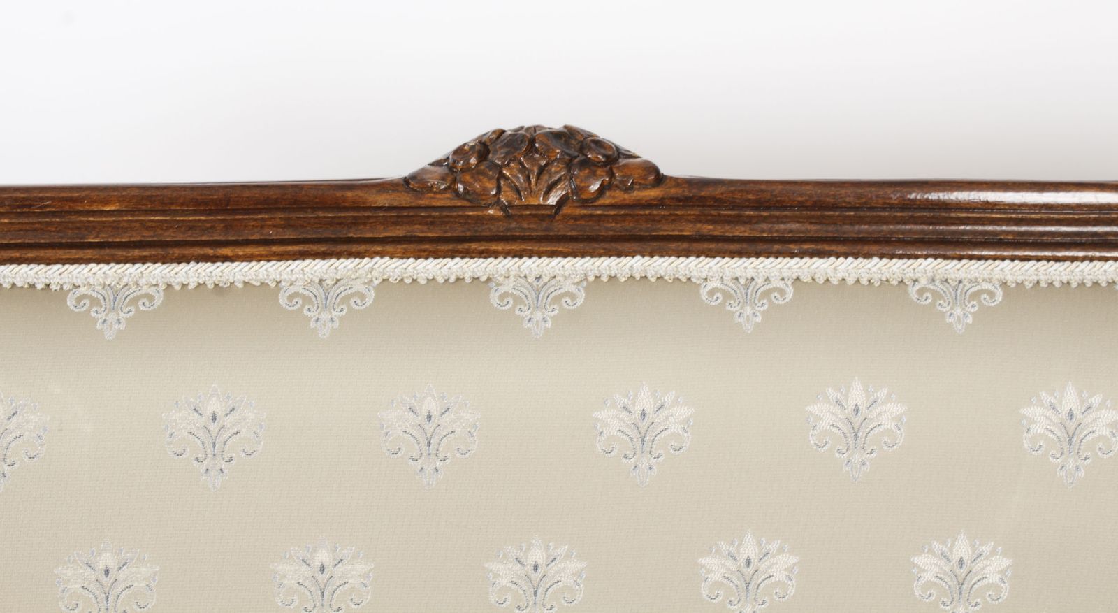 Superb Bespoke Louis Revival Walnut Sofa photo 1850.0