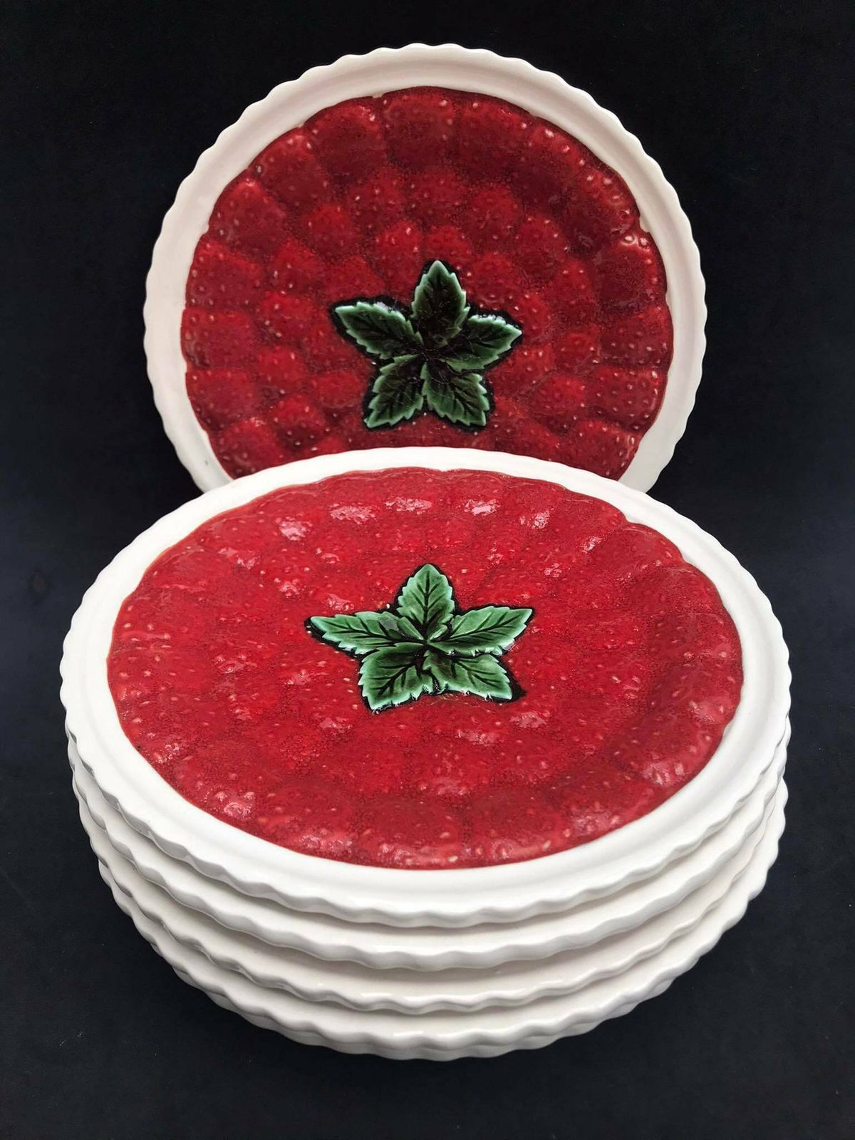 6 Barbotine Dessertbordjes Of Entréebordjes Of Kaasbordje Aardbeienpatroon Silea France Rood Groen Decor Franse Tafel Keukendecoratie Cadeau