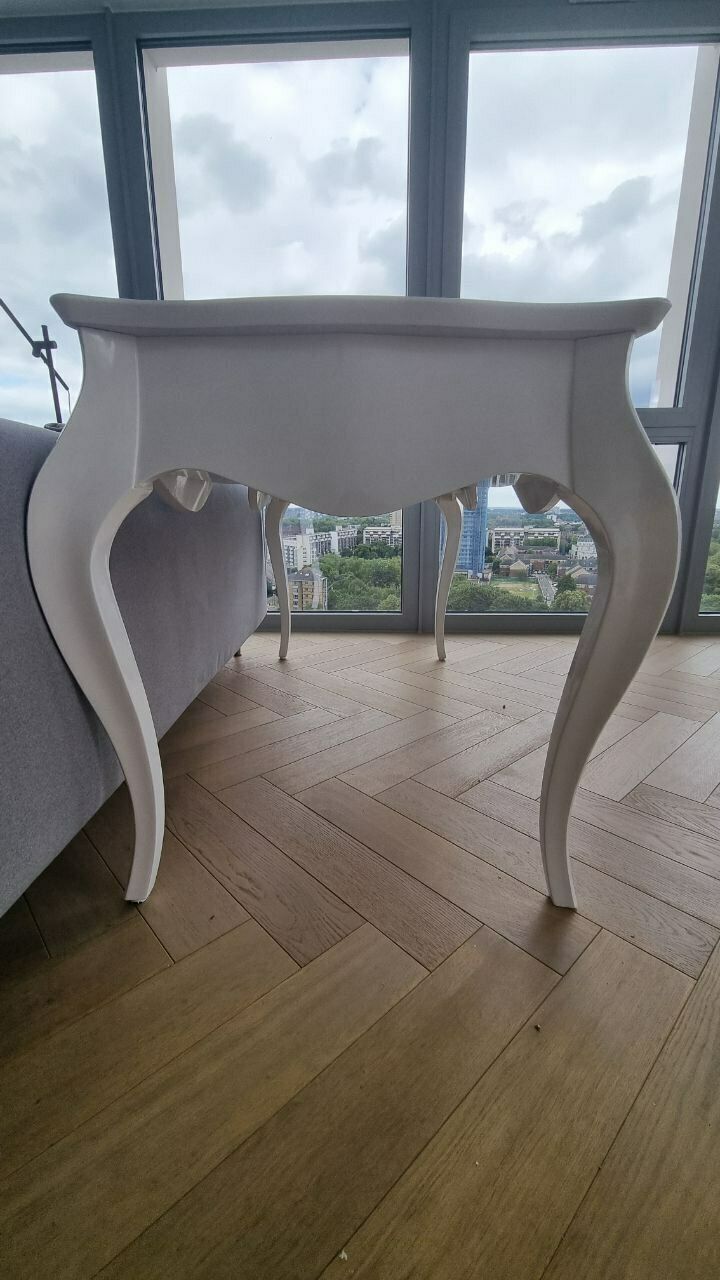 Luxury Italian Designer White Lacquered Writing Desk photo for sale